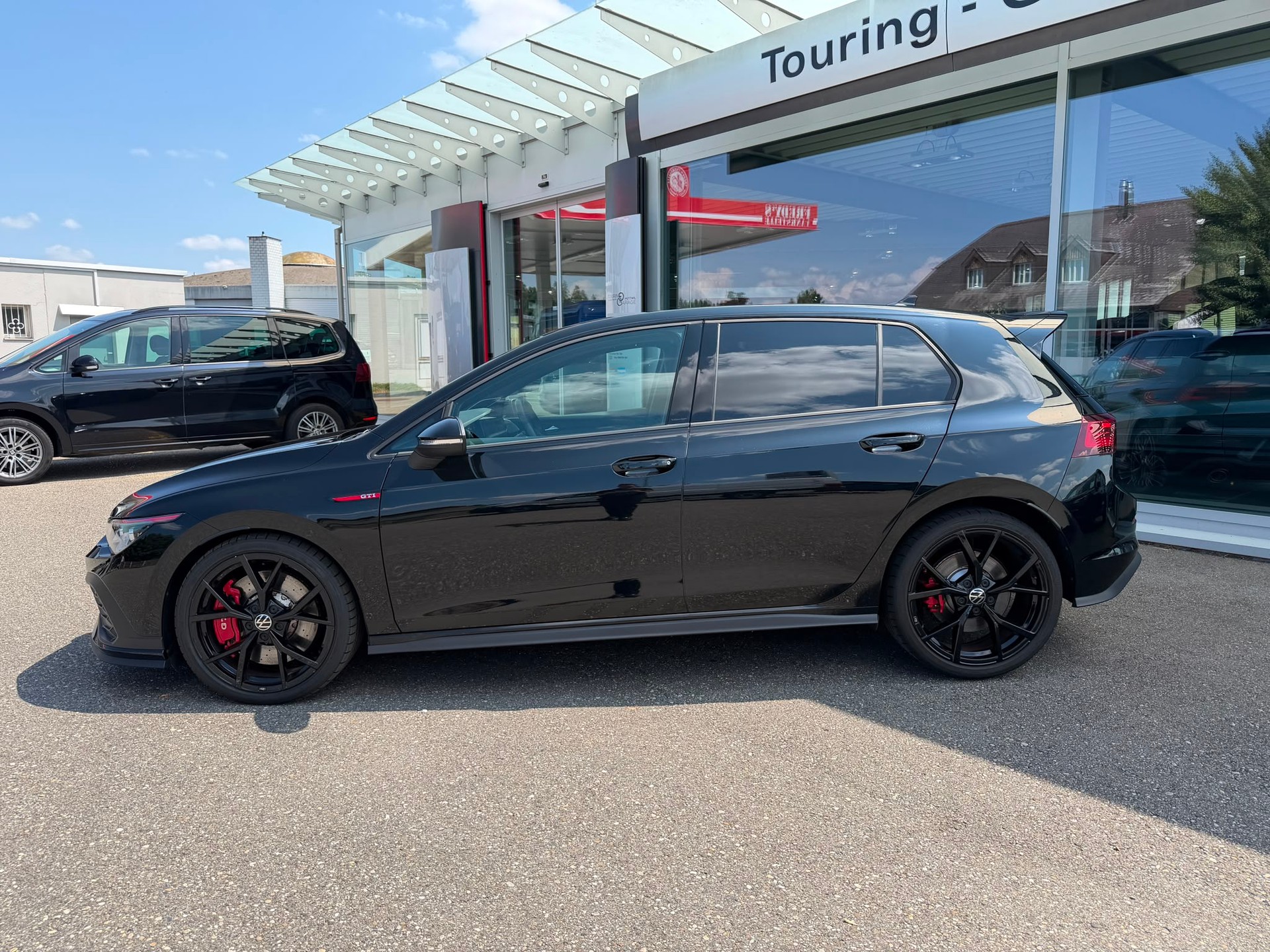 VW Golf 2.0 TSI GTI Clubsport DSG-showroom-element-1