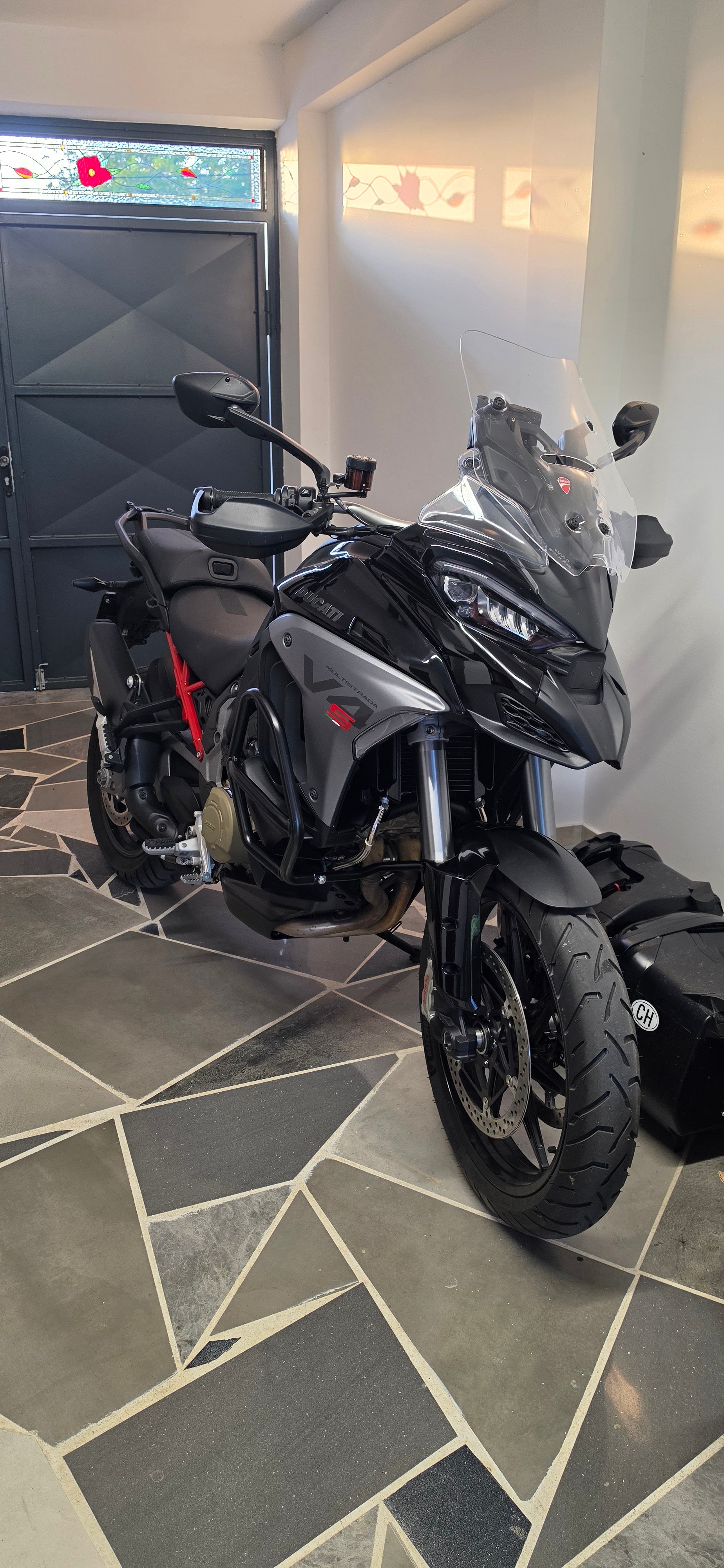 DUCATI Sport Travel&Radar-image-4