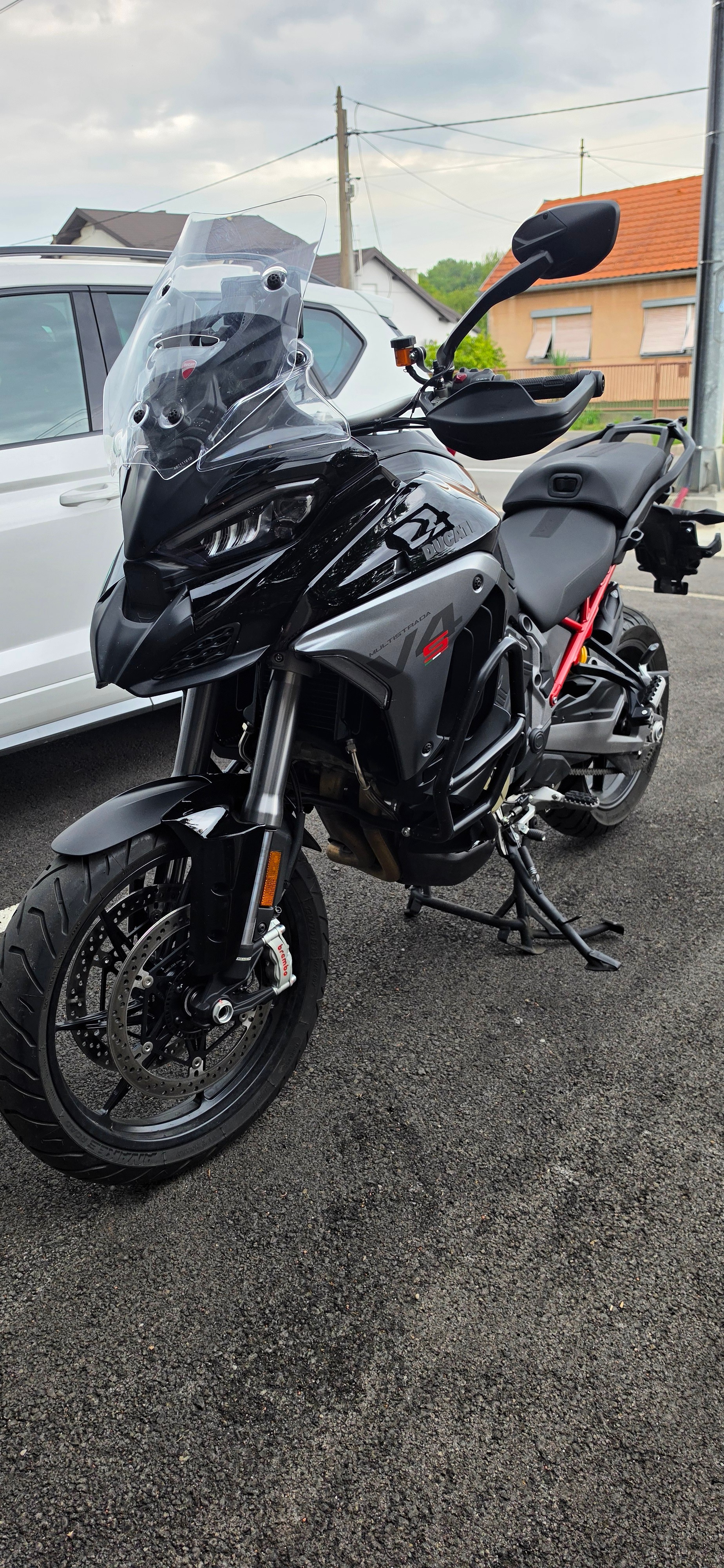 DUCATI Sport Travel&Radar-image-2