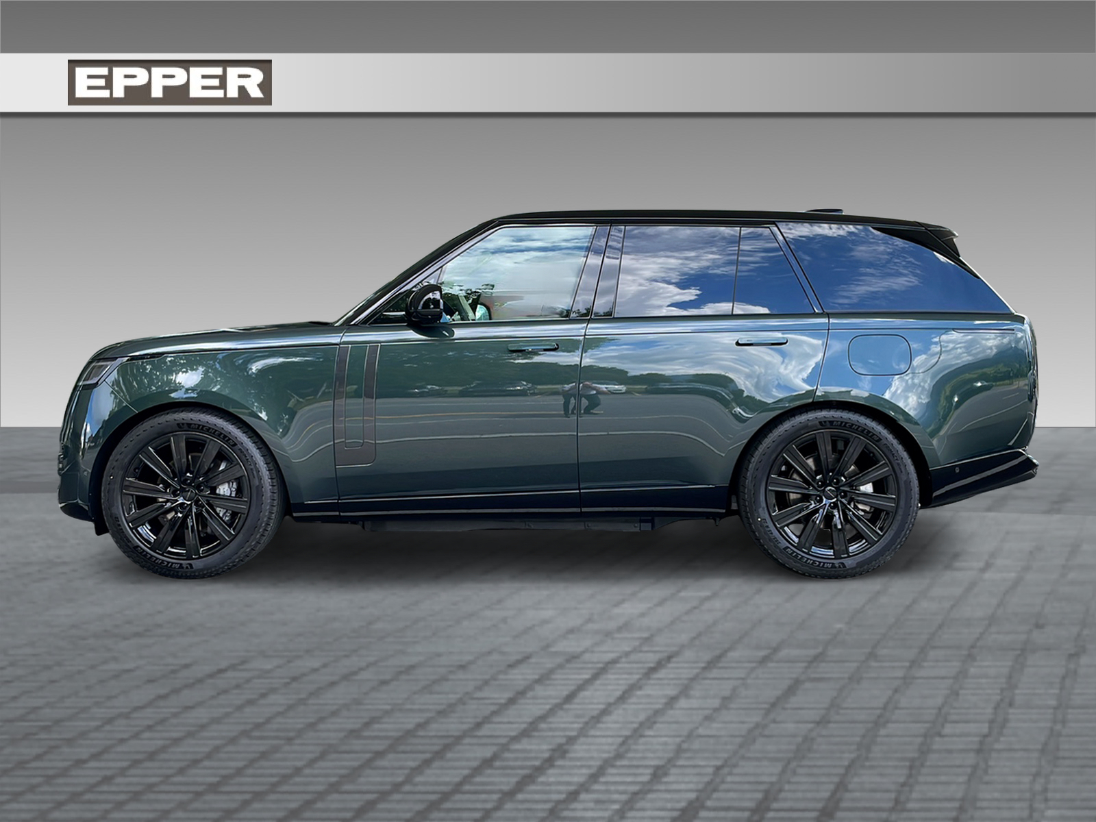 LAND ROVER Range Rover 3.0 I6 P460e HSE-showroom-element-1