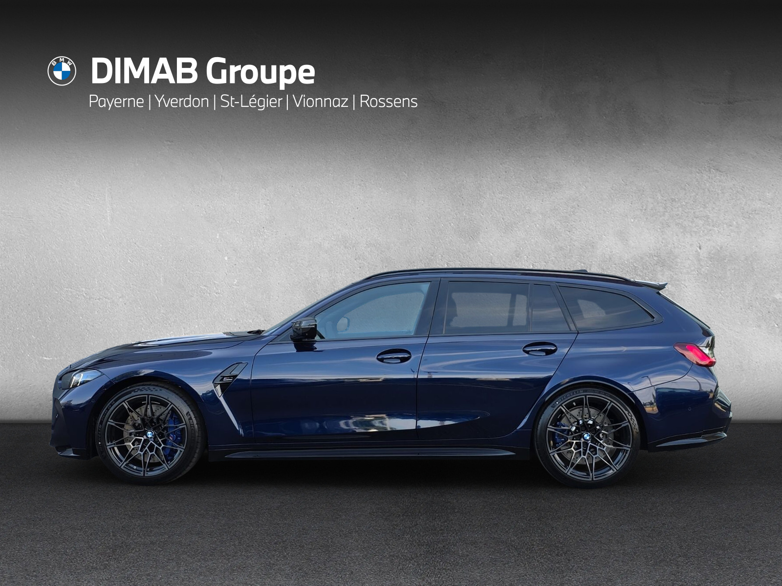 BMW M3 Touring xDrive Competition M-showroom-element-1
