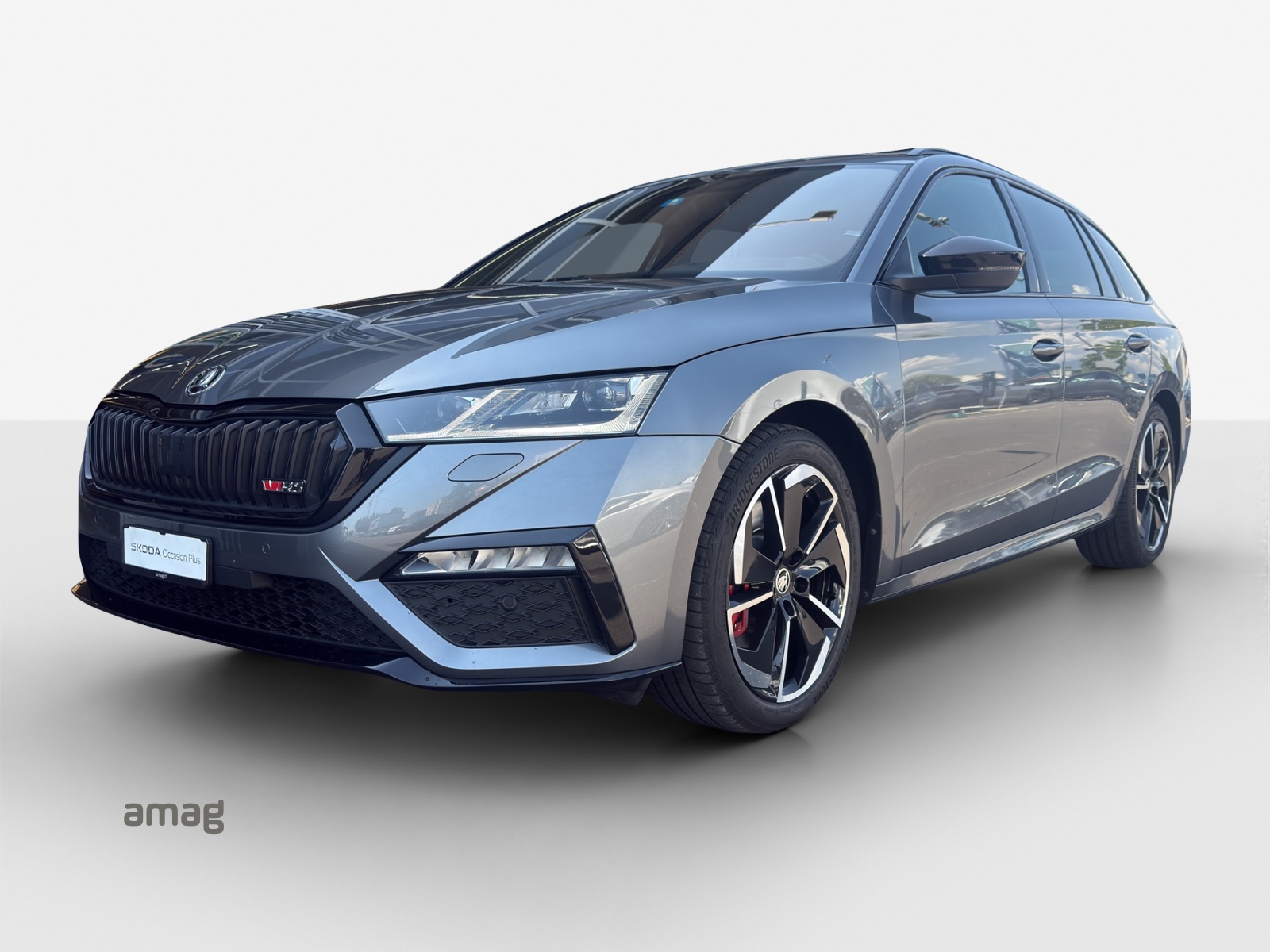 SKODA Octavia Combi 2.0 TSI DSG RS