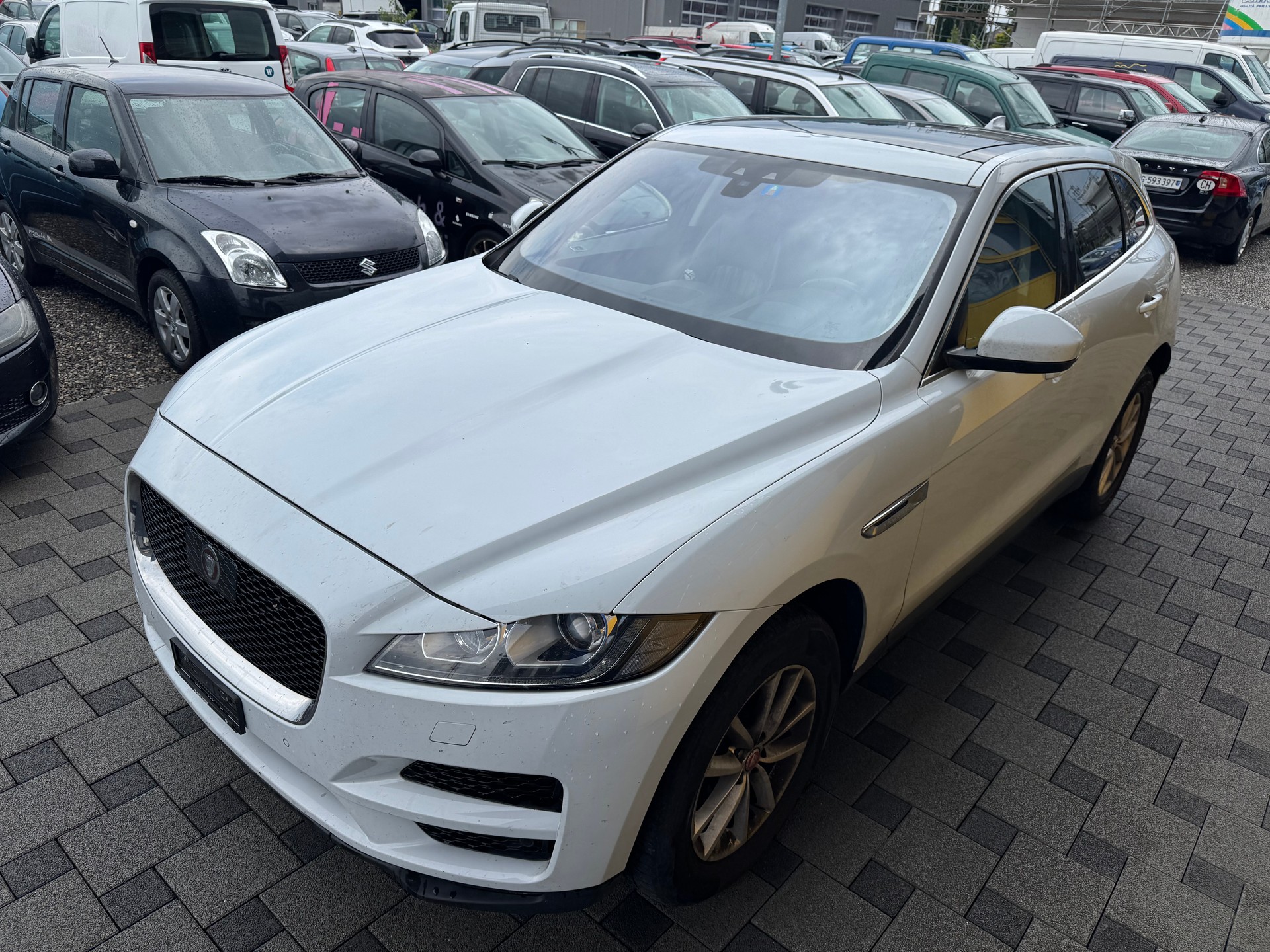 JAGUAR F-Pace 2.0d Prestige AWD Automatik-image-8