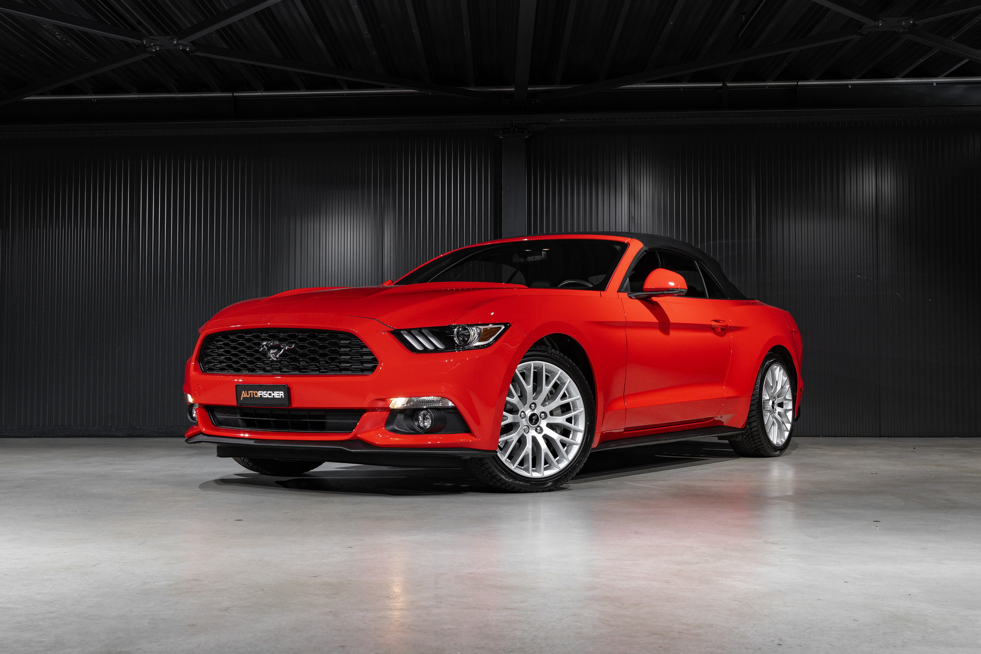 FORD Mustang Convertible 2.3 Automat
