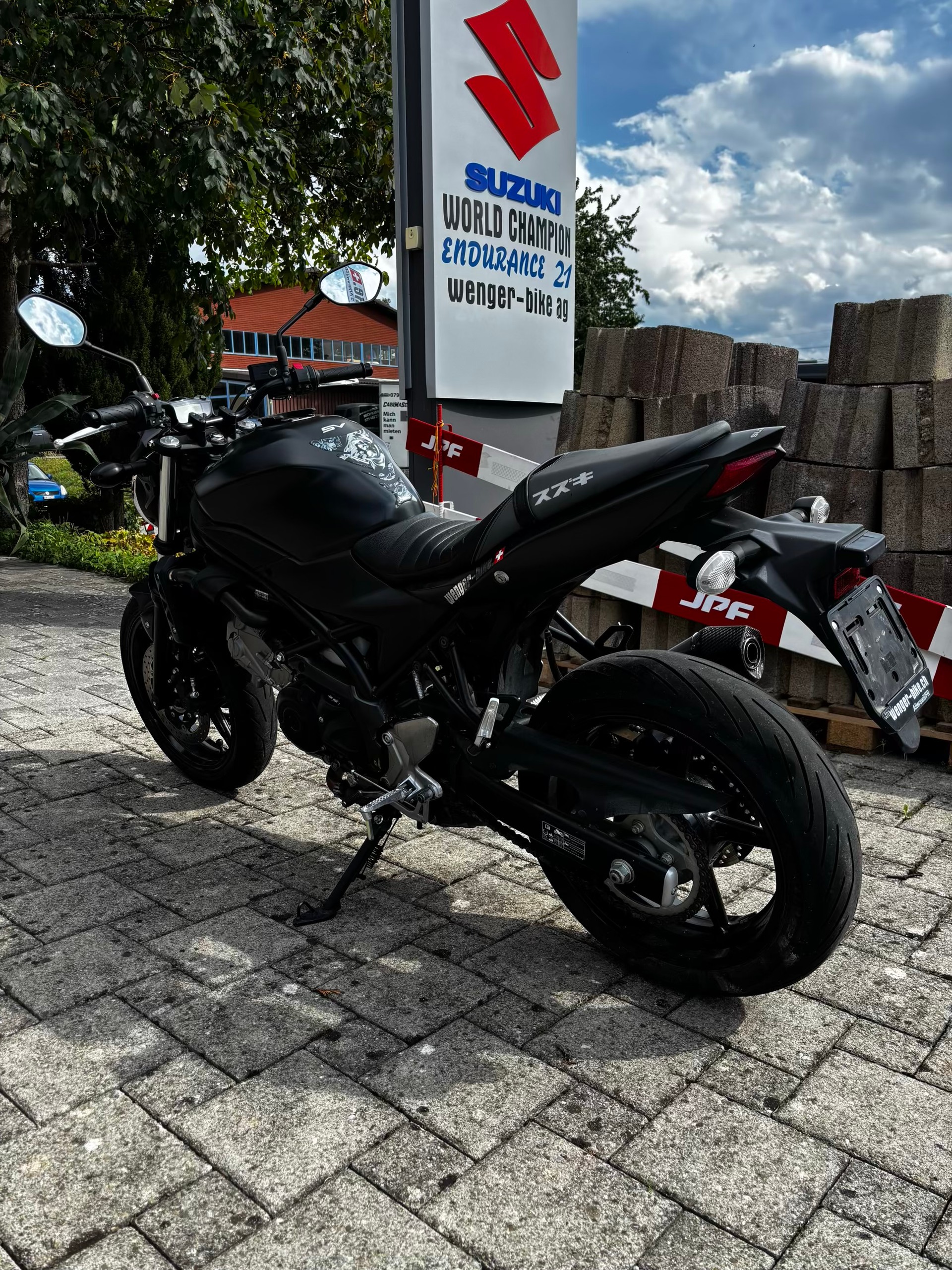SUZUKI SV 650 ABS L7-image-5