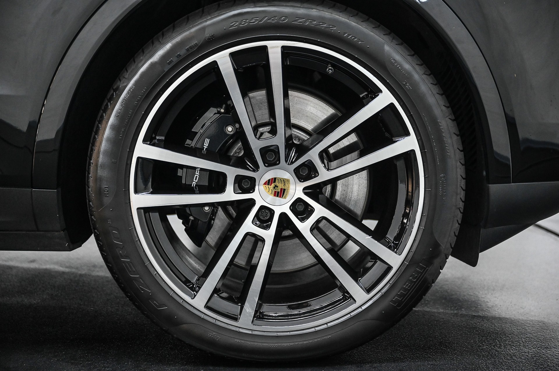 PORSCHE Cayenne S E-Hybrid-image-14
