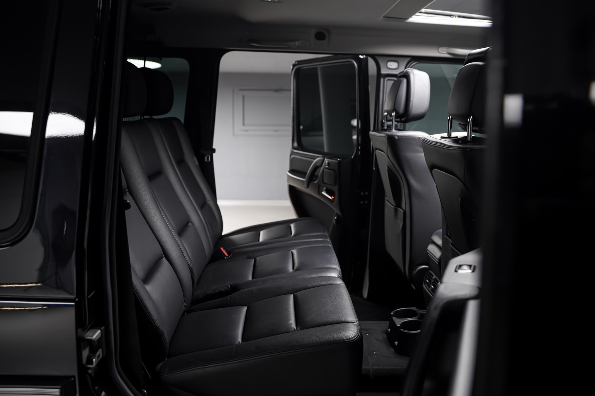 MERCEDES-BENZ G 350 d 7G-Tronic-image-13