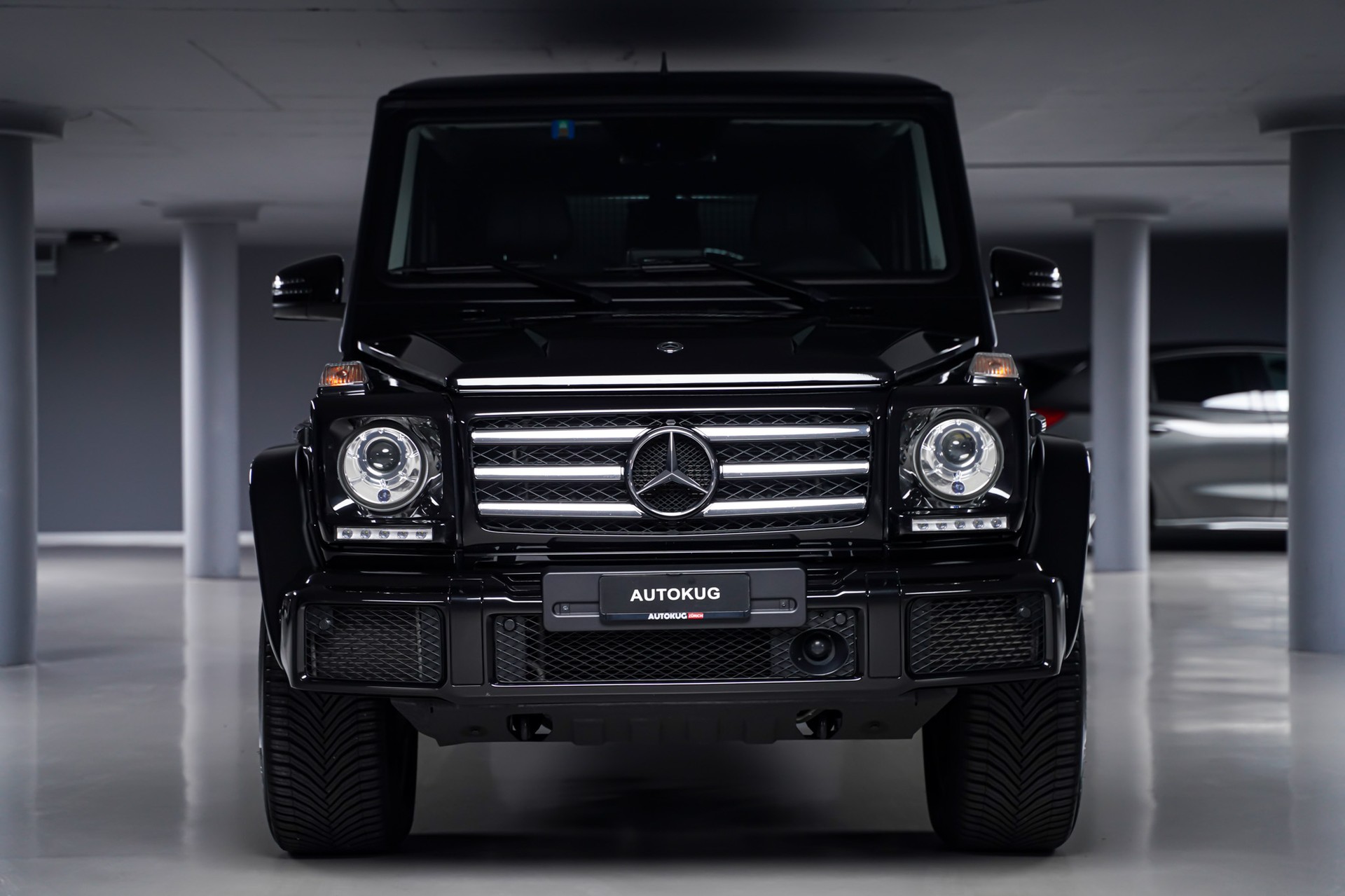 MERCEDES-BENZ G 350 d 7G-Tronic-showroom-element-1