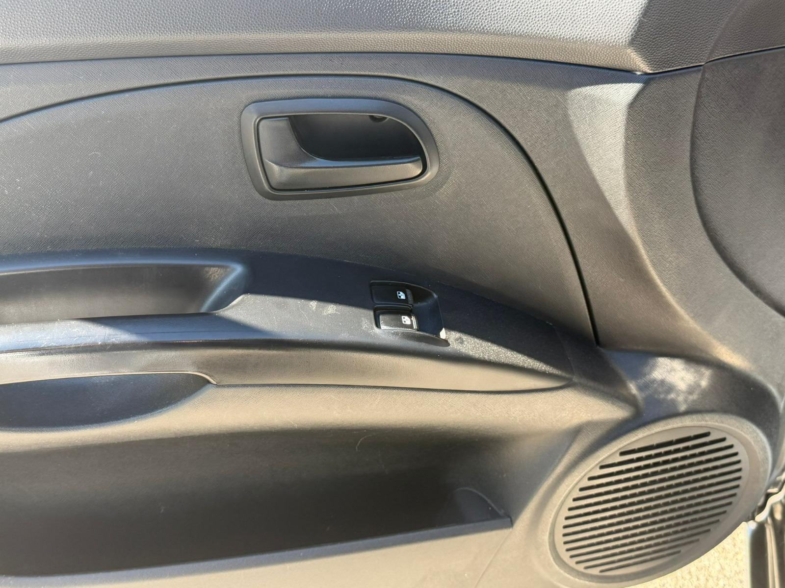KIA Picanto 1.1 Style-image-12