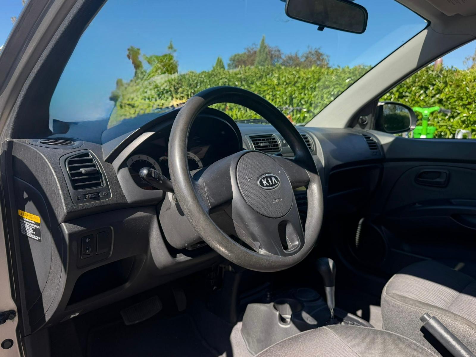 KIA Picanto 1.1 Style-image-9