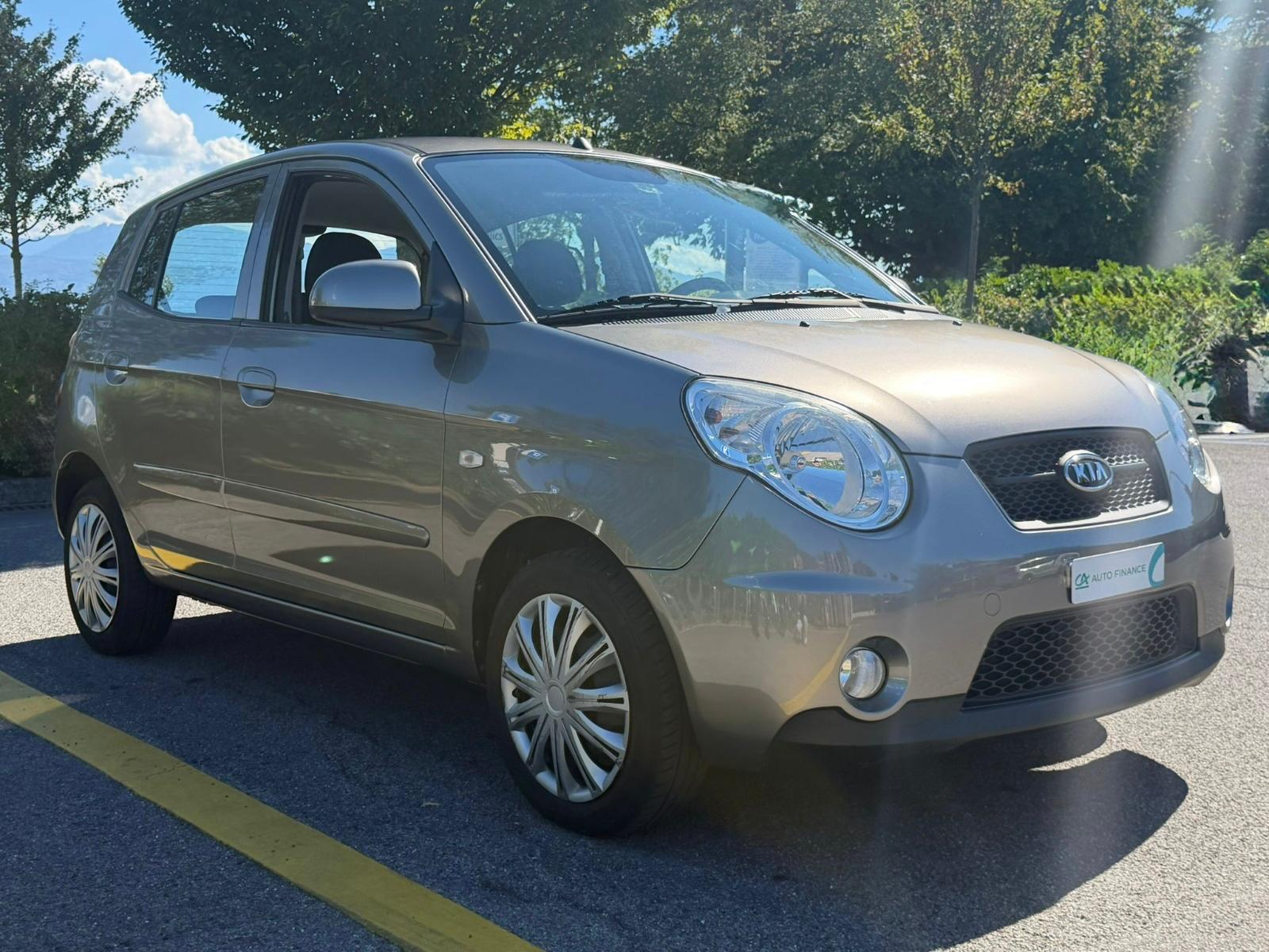 KIA Picanto 1.1 Style-image-7