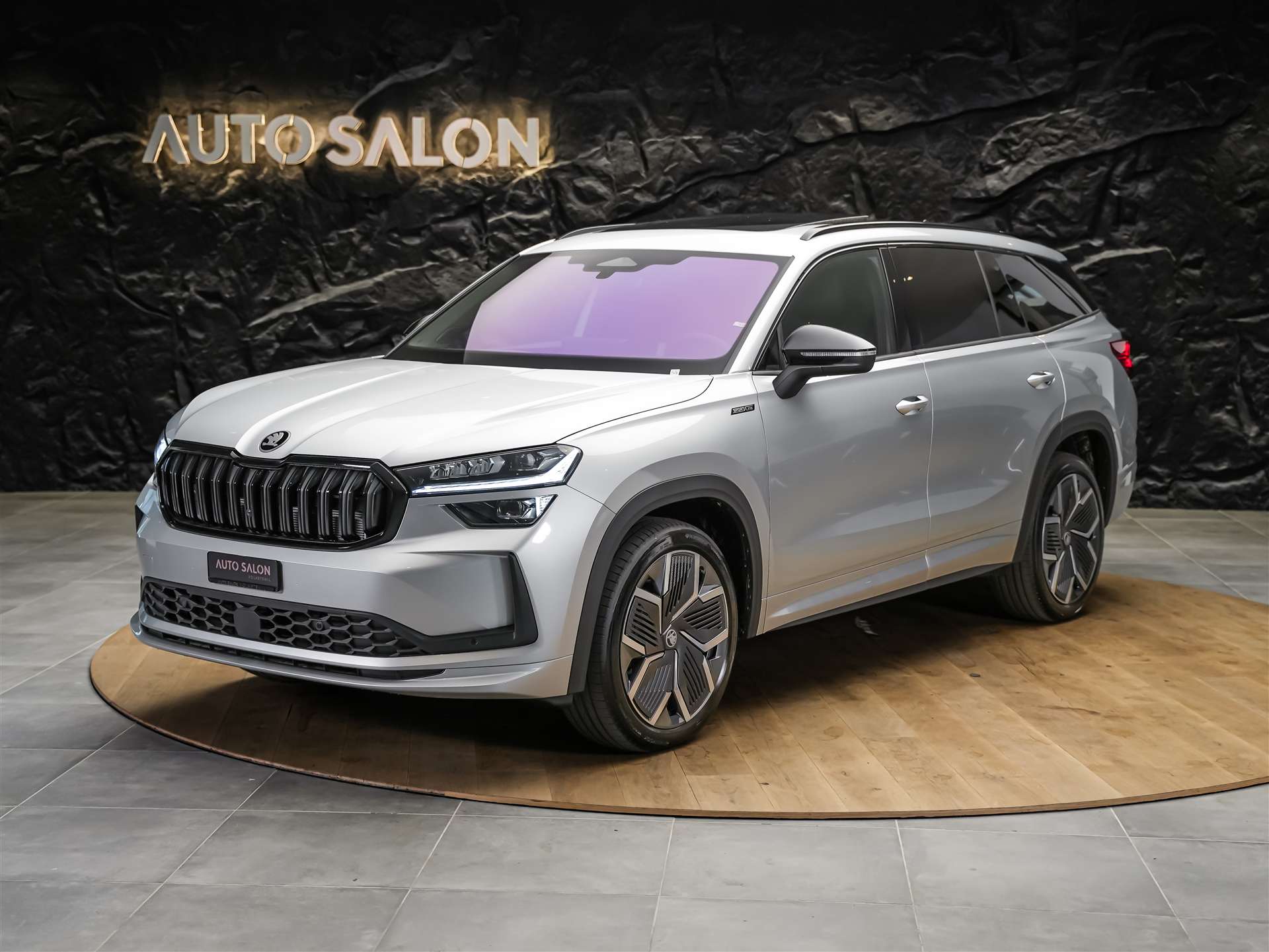 SKODA Kodiaq 2.0 TDI Sportline 4x4 *Panorama*Matrix LED*Anhängerkupplung*-showroom-element-1