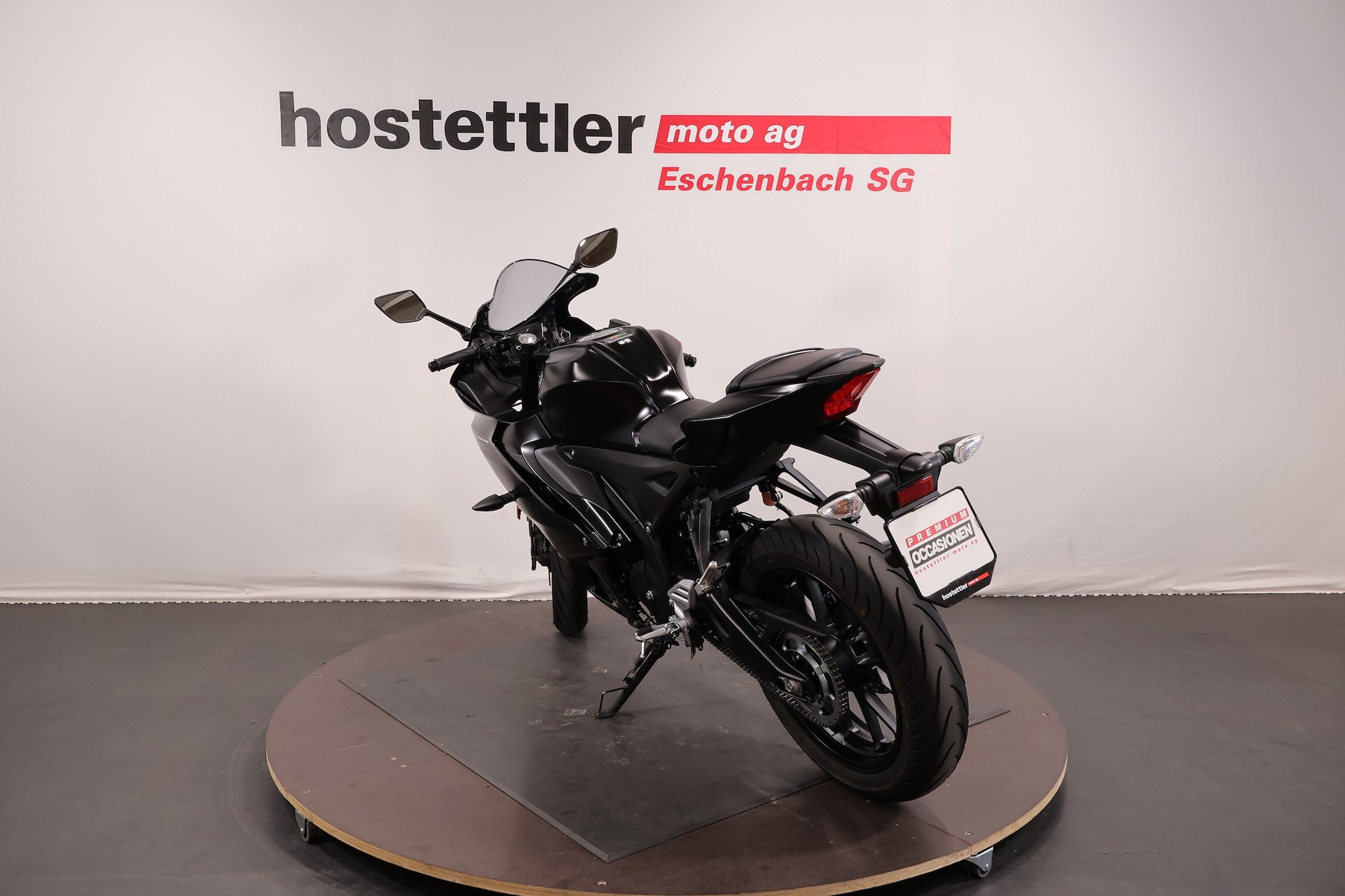 YAMAHA R125-image-4