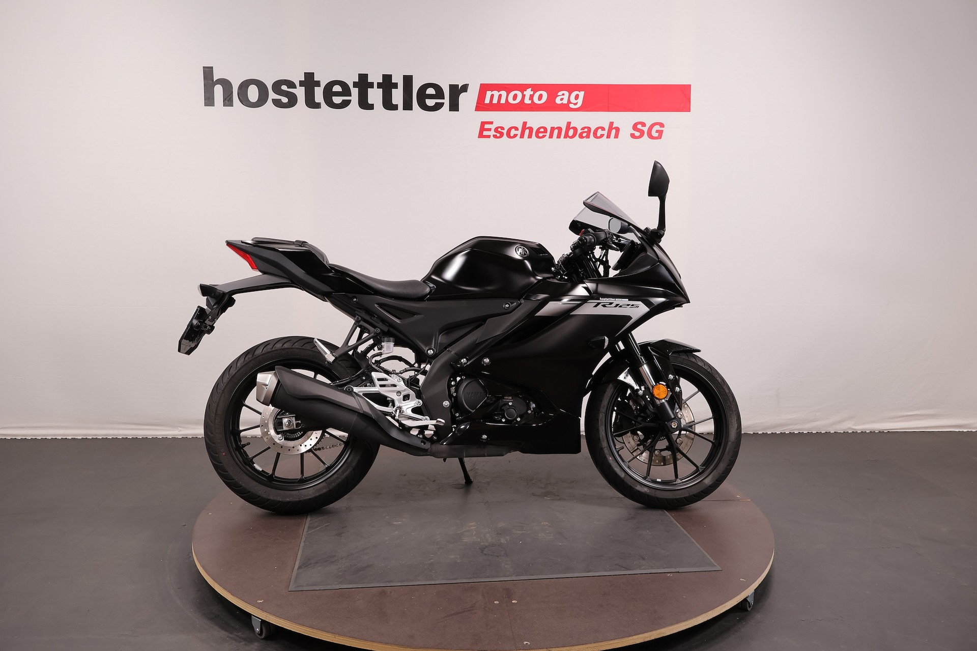 YAMAHA R125-image-1