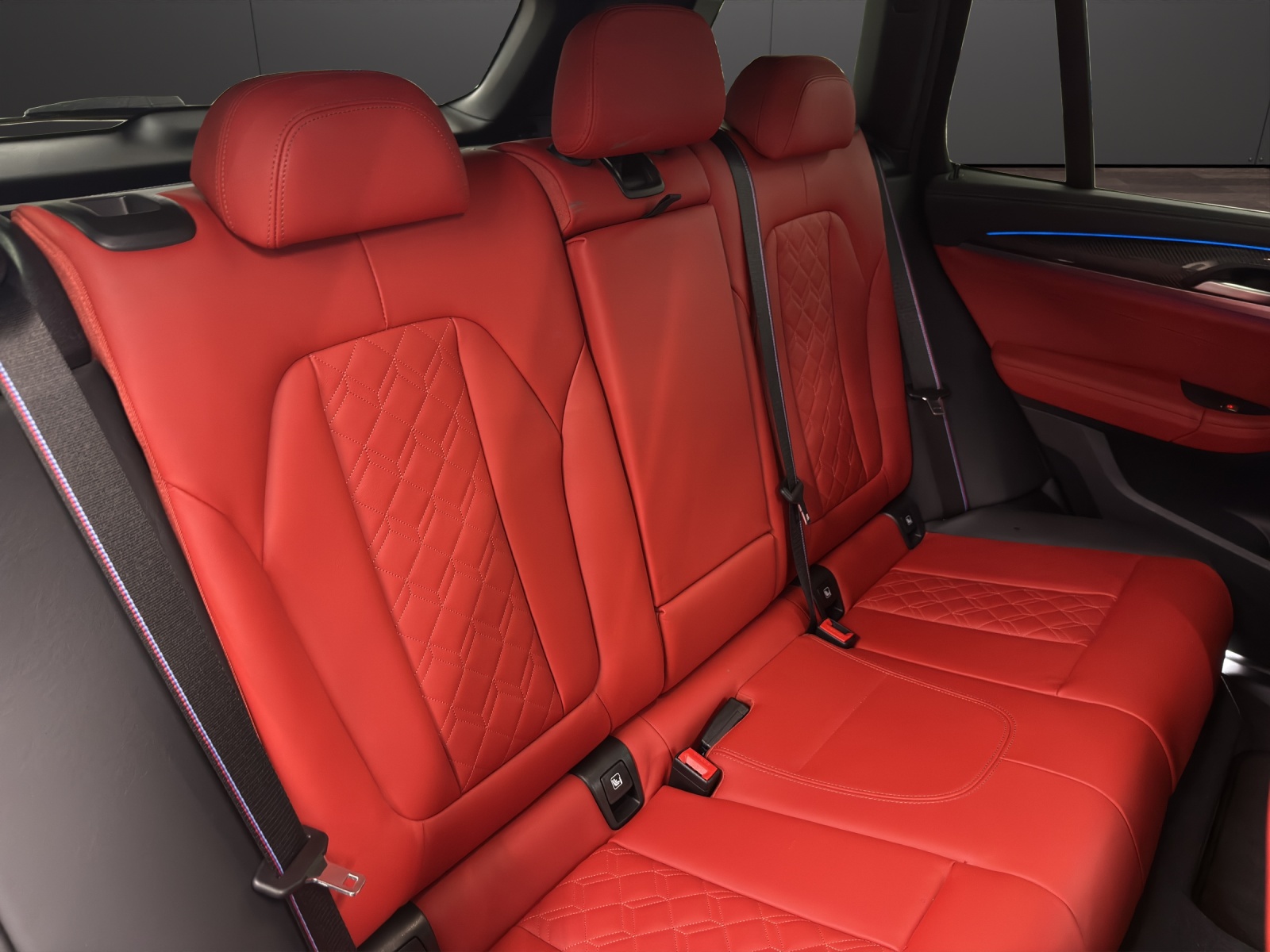 BMW X3 30e xDrive M SPORT EDITION-image-21