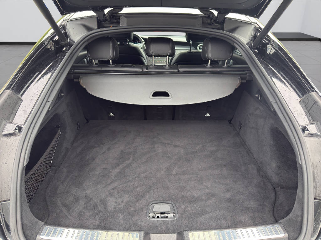 MERCEDES-BENZ GLC 300 d AMG Line 4m Coupé-image-8
