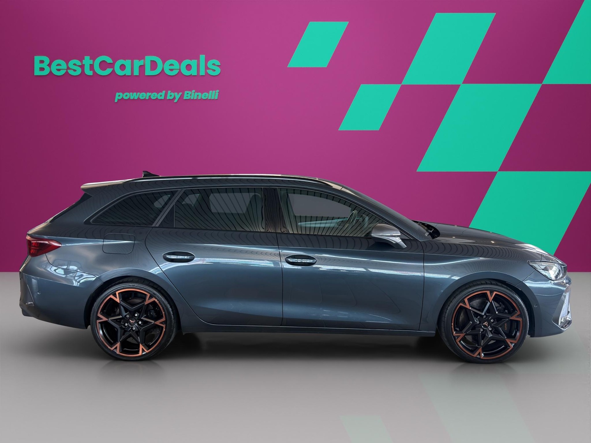 CUPRA Leon ST 2.0 TSI 333 VZ 4Drive DSG-showroom-element-1