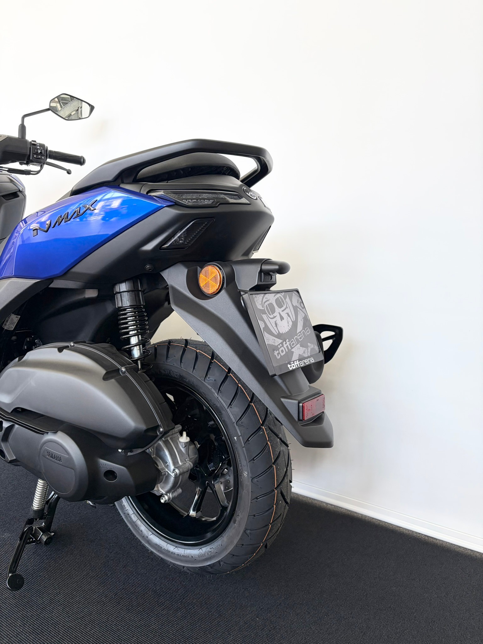YAMAHA N-Max GPD 125-image-1