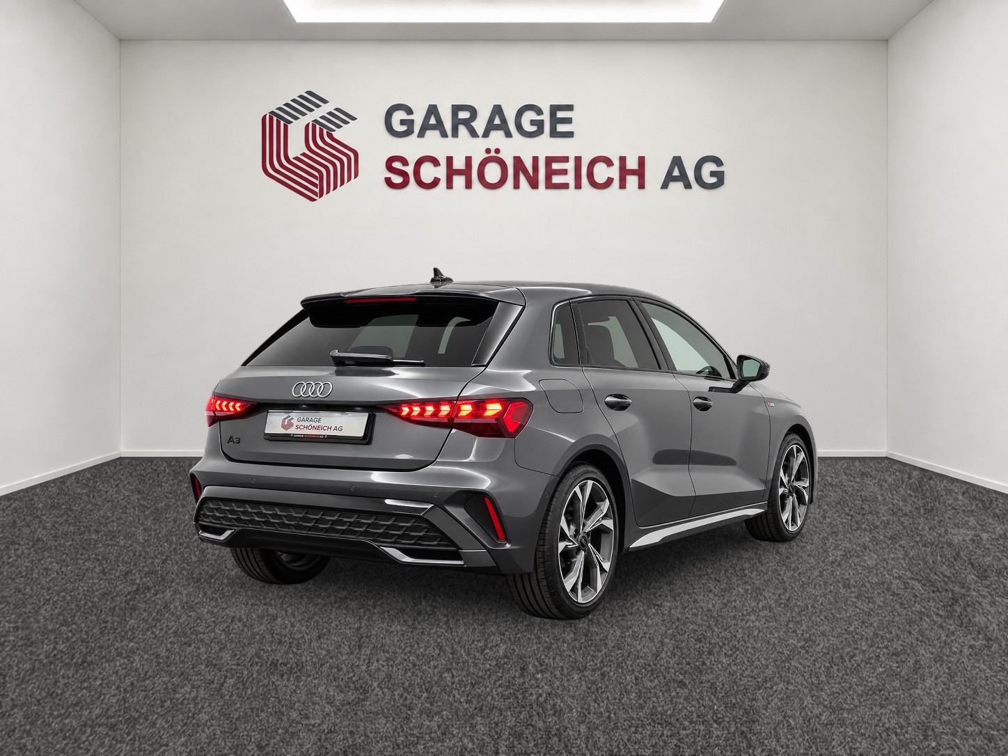 AUDI A3 Sportback 35 TFSI S Line S-Tronic-image-4