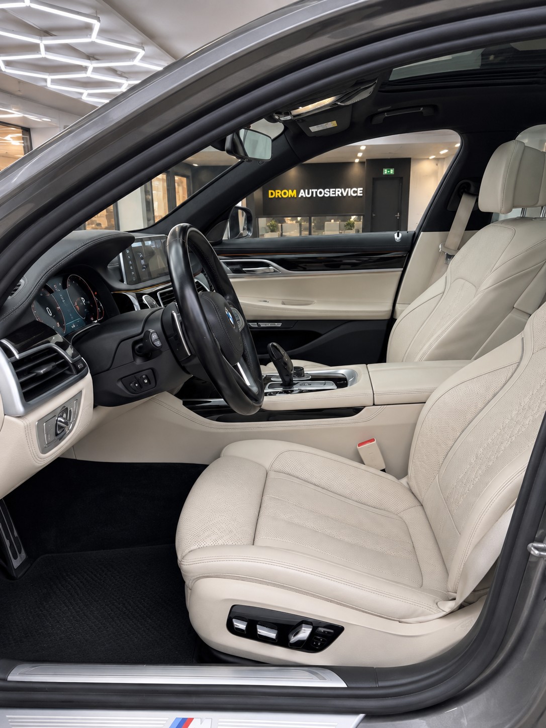 BMW 740d xDrive Steptronic-image-8