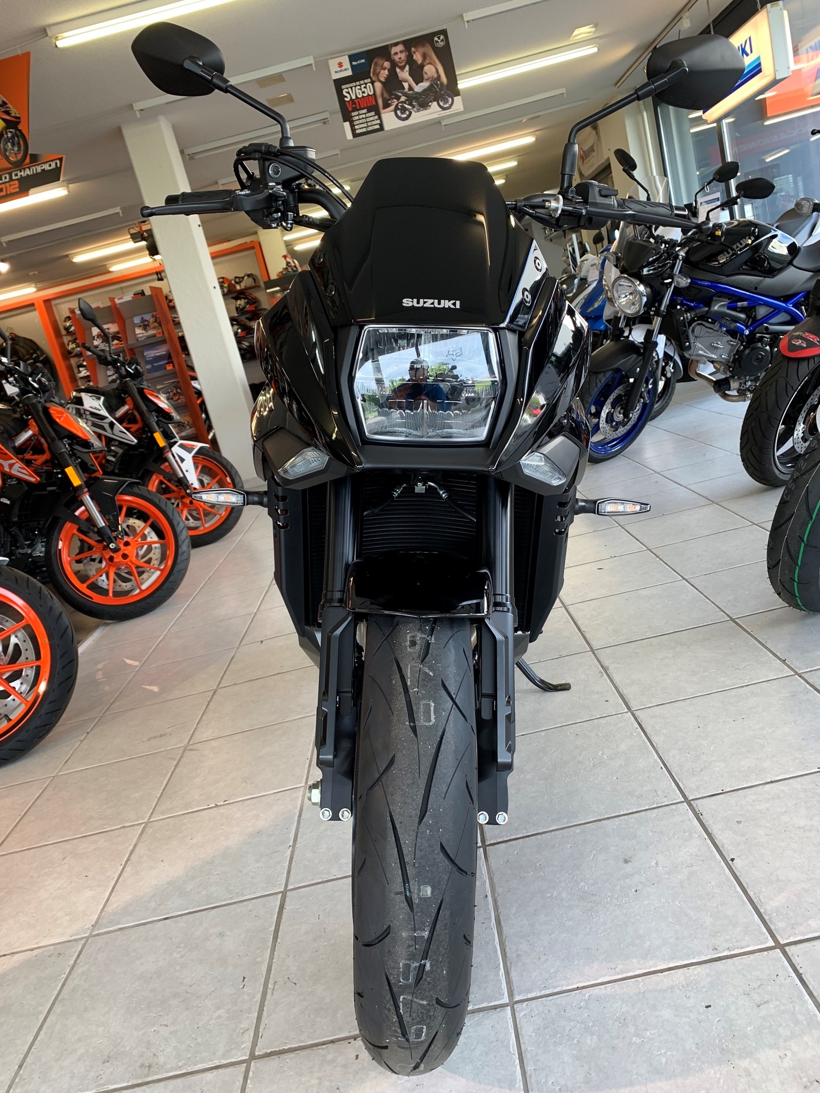 SUZUKI GSX-S 1000 KATANA-image-3