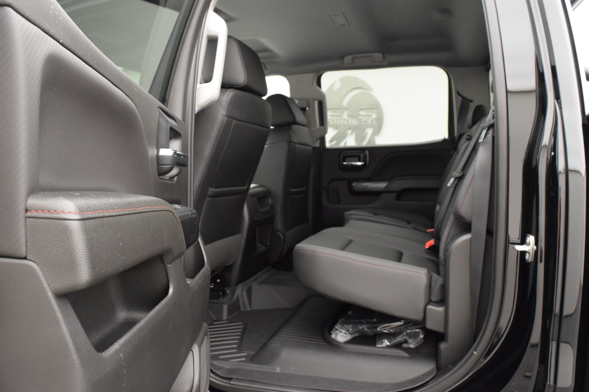 GMC Sierra 2500 HD 6.6 All Terrain X 15T-image-15