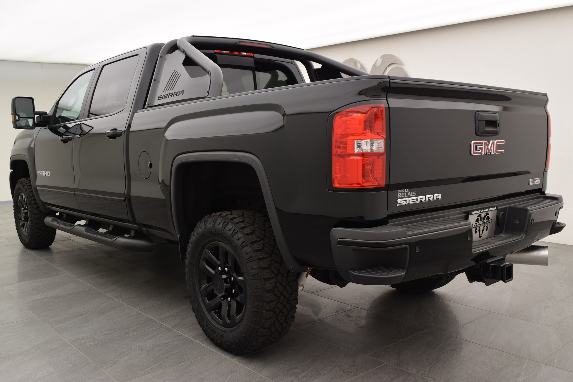 GMC Sierra 2500 HD 6.6 All Terrain X 15T-image-6