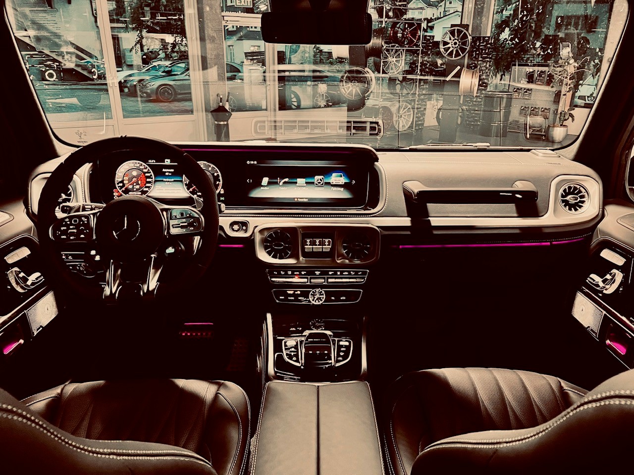 MERCEDES-BENZ G 63 AMG 4x4 Speedshift Plus G-Tronic-image-9