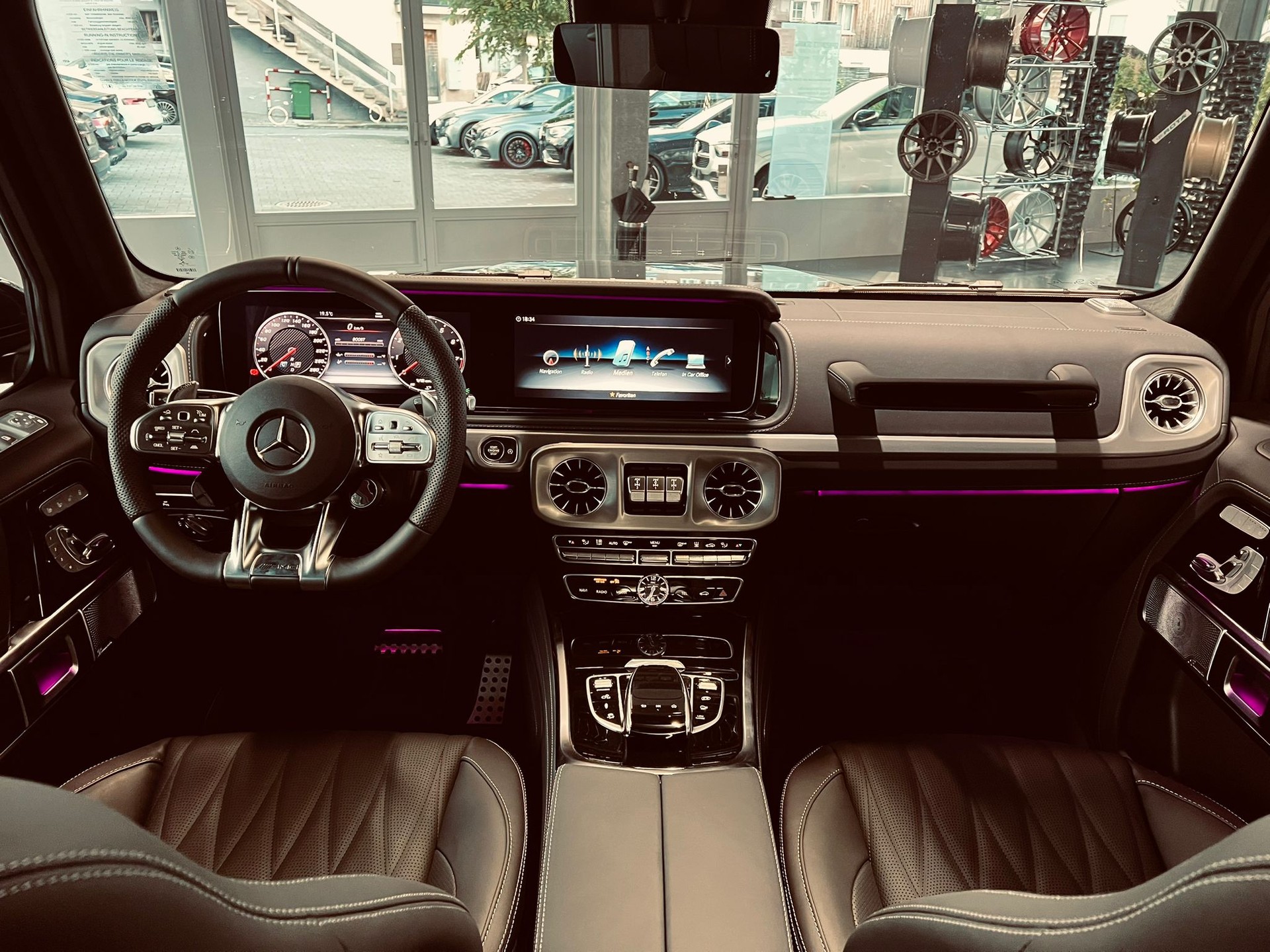 MERCEDES-BENZ G 63 AMG 4x4 Speedshift Plus G-Tronic-image-23