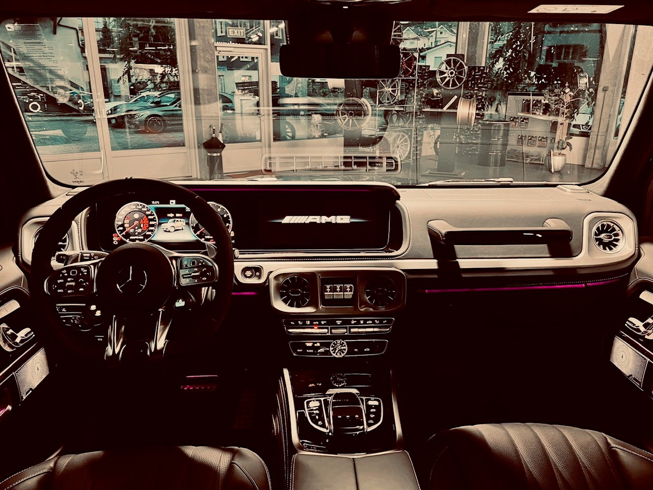 MERCEDES-BENZ G 63 AMG 4x4 Speedshift Plus G-Tronic-image-17