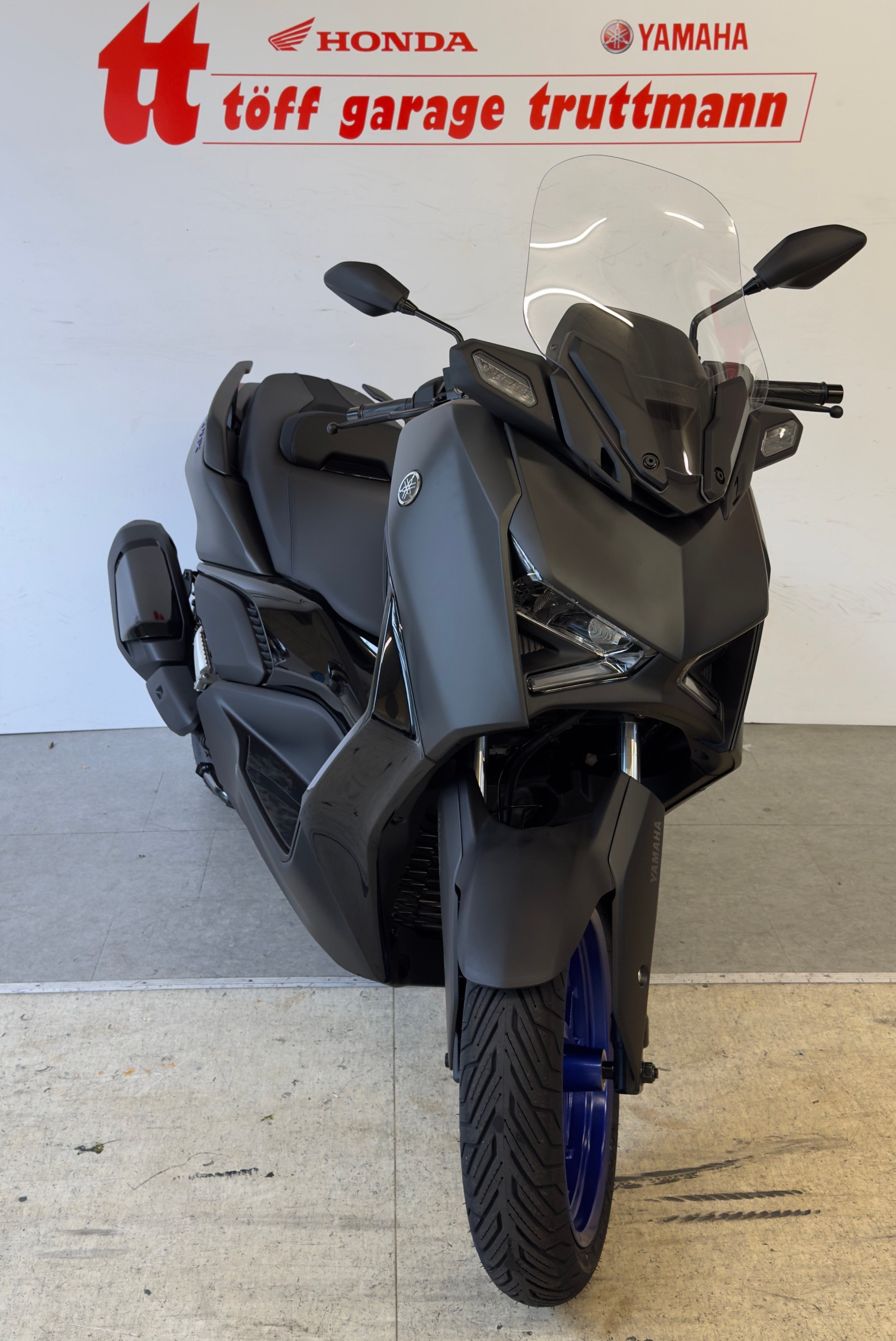 YAMAHA X-Max 300-image-2
