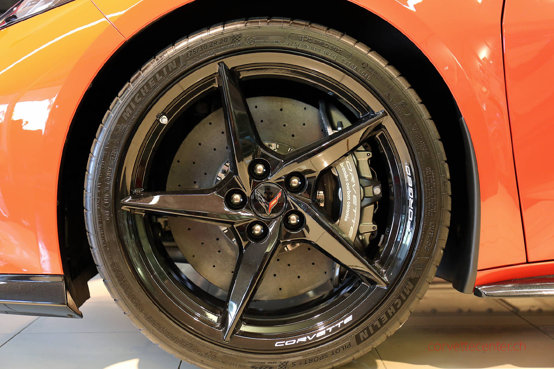 CHEVROLET Corvette E-Ray 3LZ-image-8