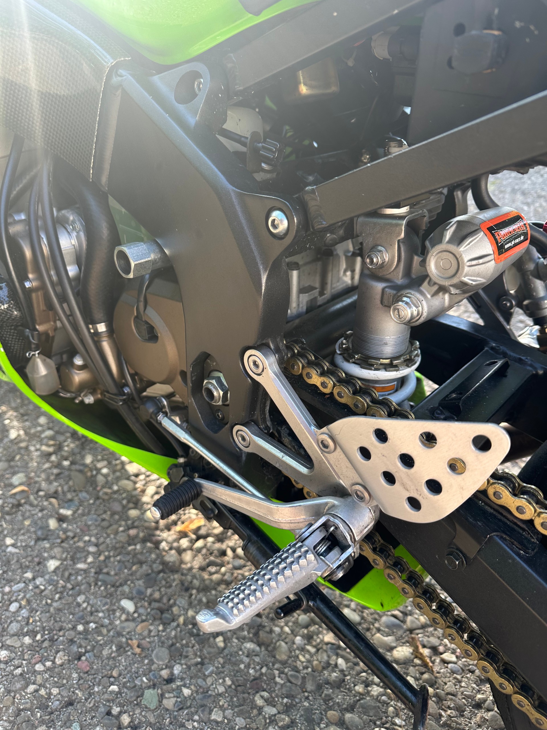 KAWASAKI Ninja ZX-6RR-image-11