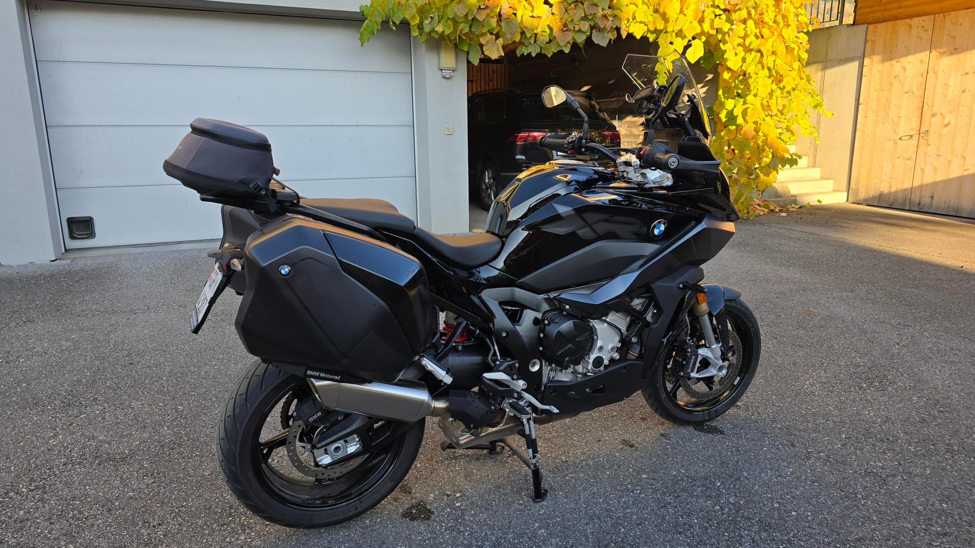 BMW S 1000 XR ABS-image-5