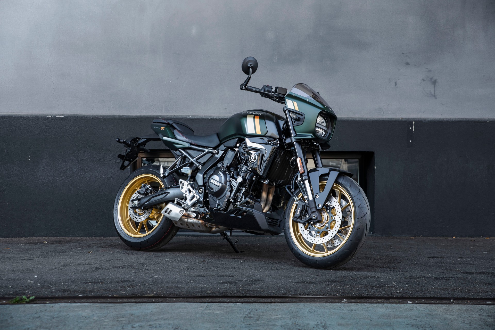 SUZUKI TT-image-1