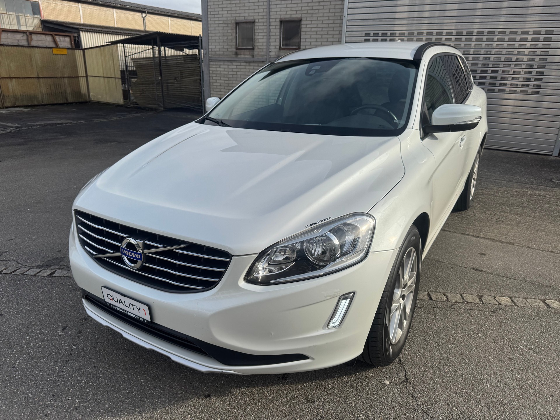 VOLVO XC60 D4 AWD Kinetic Geartronic