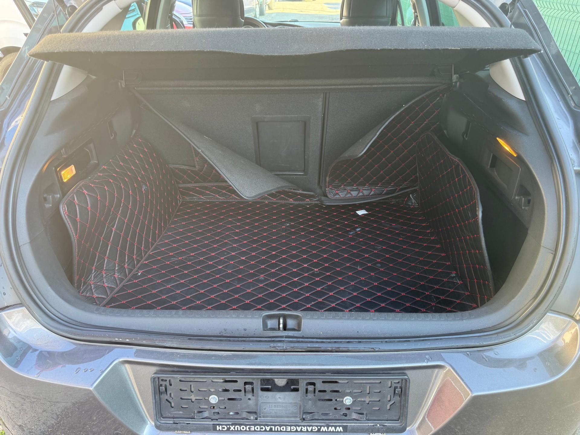 CITROEN C4 2.0 BlueHDi Shine-image-15