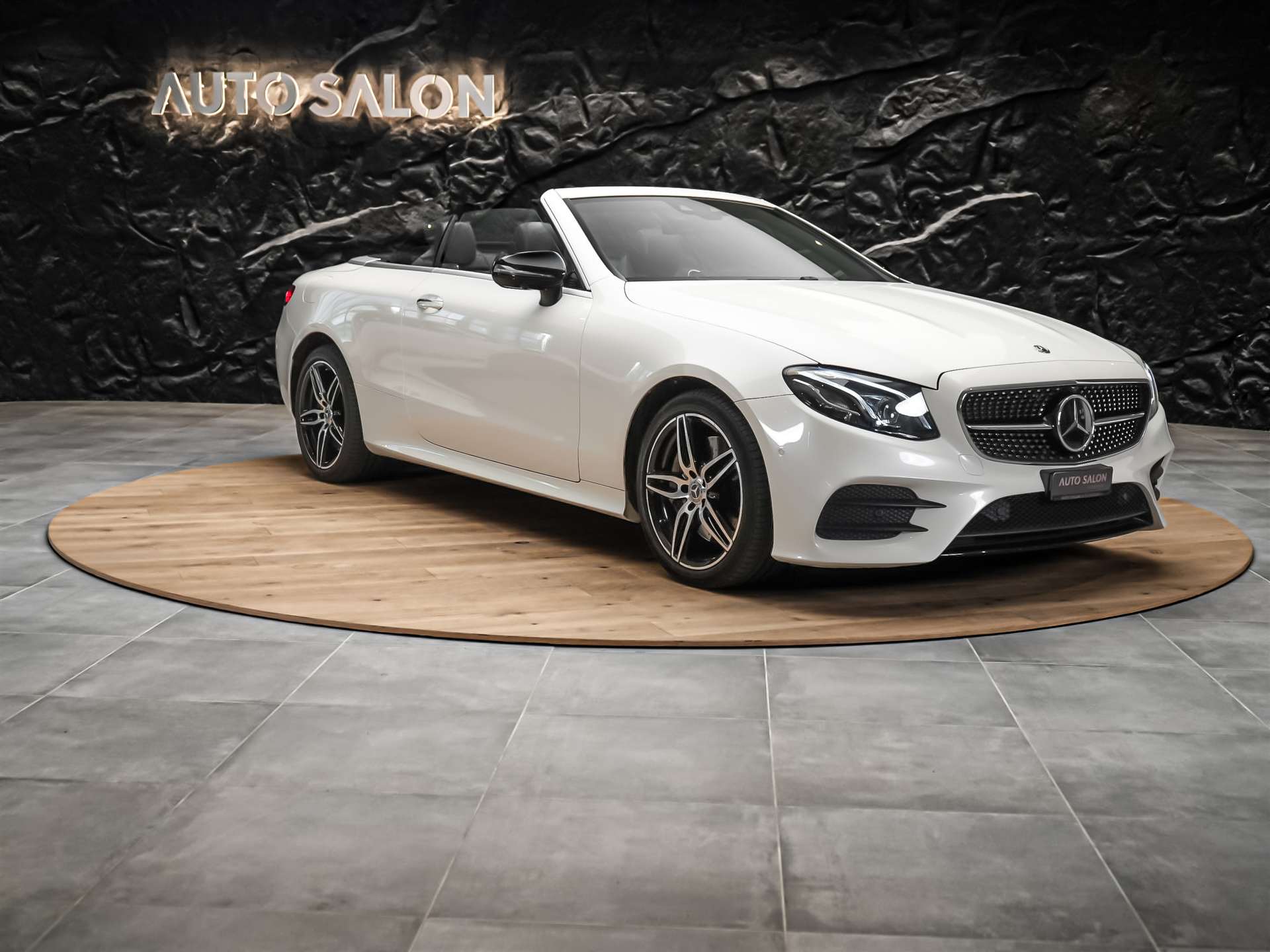 MERCEDES-BENZ E 400 Cabriolet AMG Line 4 Matic 9G-Tronic *Sitzkühlung*Burmester*Head-Up*-image-12