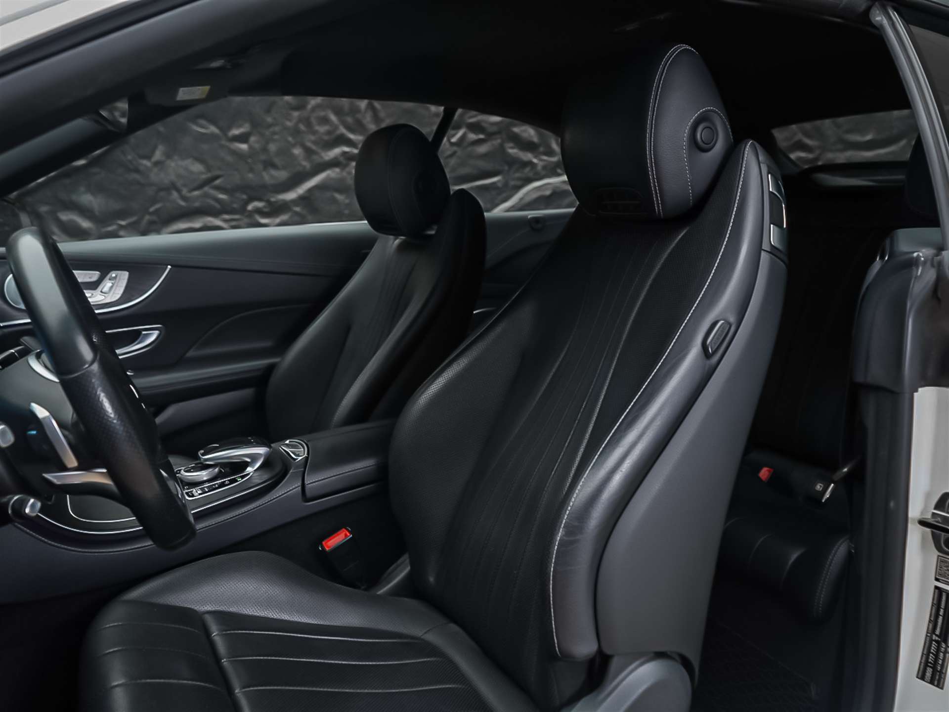 MERCEDES-BENZ E 400 Cabriolet AMG Line 4 Matic 9G-Tronic *Sitzkühlung*Burmester*Head-Up*-image-17