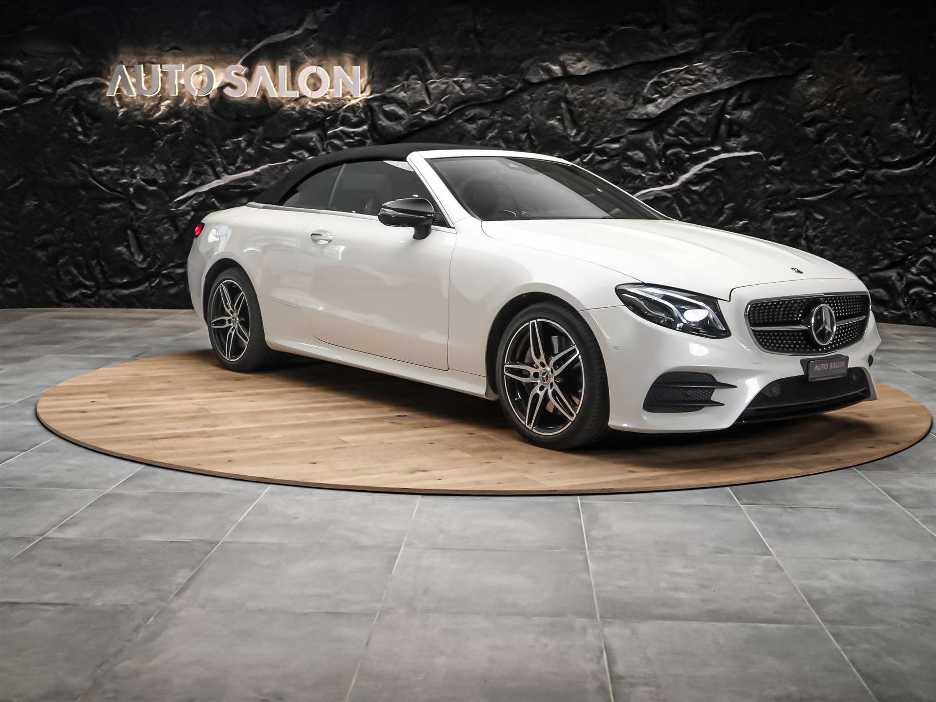 MERCEDES-BENZ E 400 Cabriolet AMG Line 4 Matic 9G-Tronic *Sitzkühlung*Burmester*Head-Up*-image-10