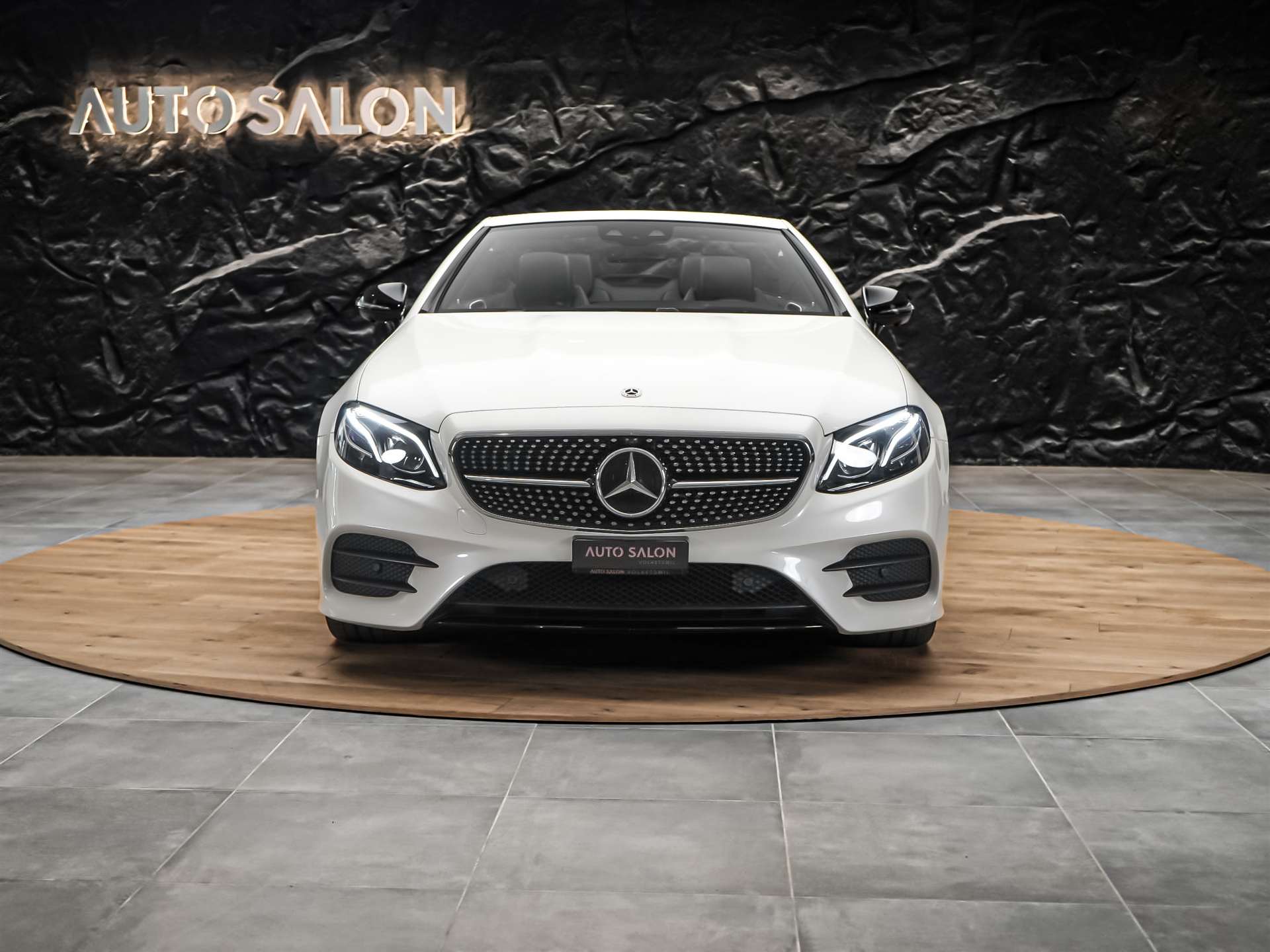 MERCEDES-BENZ E 400 Cabriolet AMG Line 4 Matic 9G-Tronic *Sitzkühlung*Burmester*Head-Up*-image-14