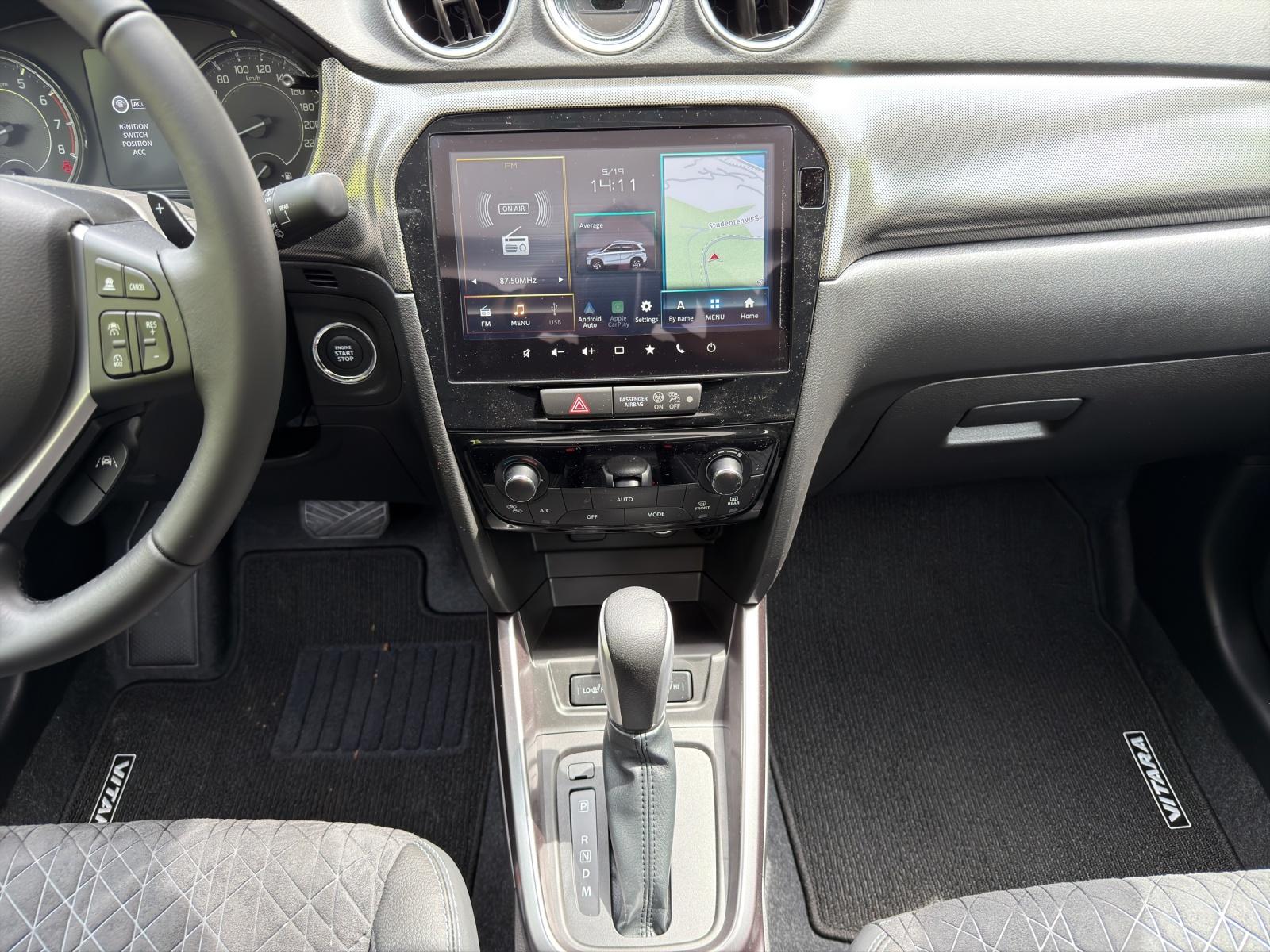 SUZUKI Vitara 1.4 T Sakura Top Hybrid 4x4-image-10