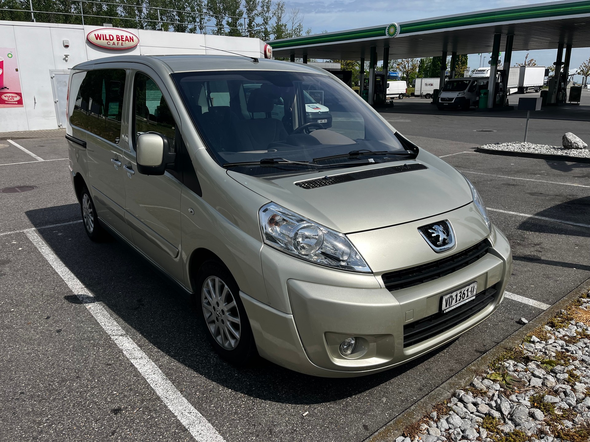 PEUGEOT Expert Tepee 2.0 HDi Confort L2