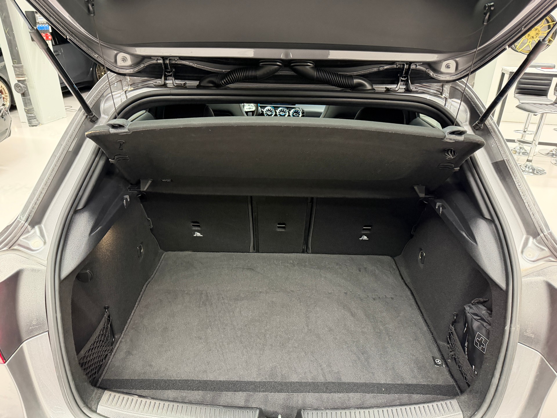 MERCEDES-BENZ A 250 AMG Line 4m *CH-Auto*Top Ausstattung*360°Kamera*Head-up*lückenlose Servicehistorie*-image-30