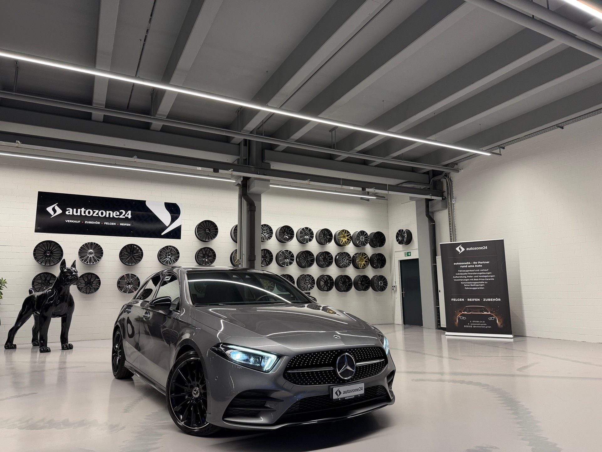 MERCEDES-BENZ A 250 AMG Line 4m *CH-Auto*Top Ausstattung*360°Kamera*Head-up*lückenlose Servicehistorie*-image-8
