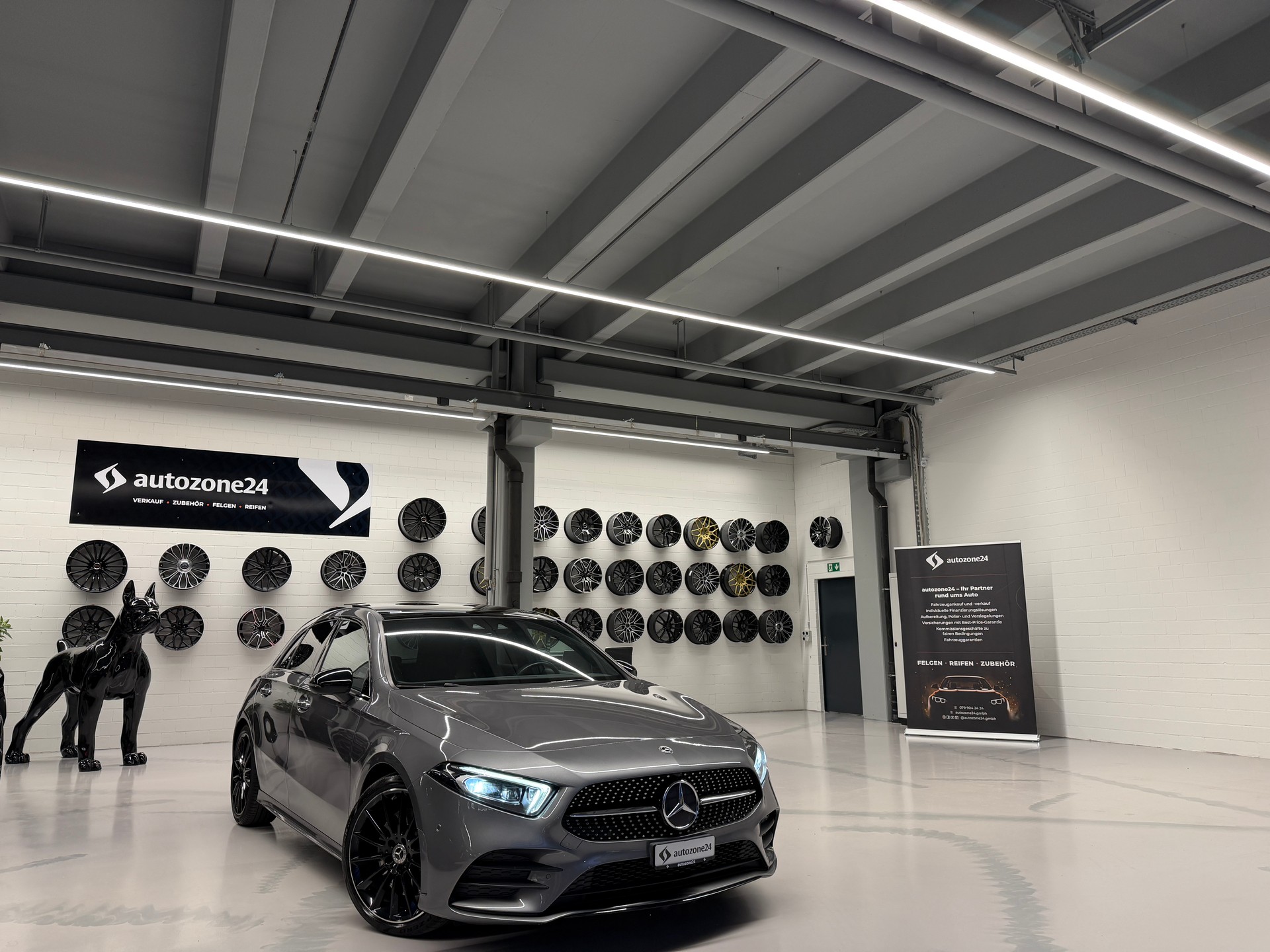 MERCEDES-BENZ A 250 AMG Line 4m *CH-Auto*Top Ausstattung*360°Kamera*Head-up*lückenlose Servicehistorie*-image-7