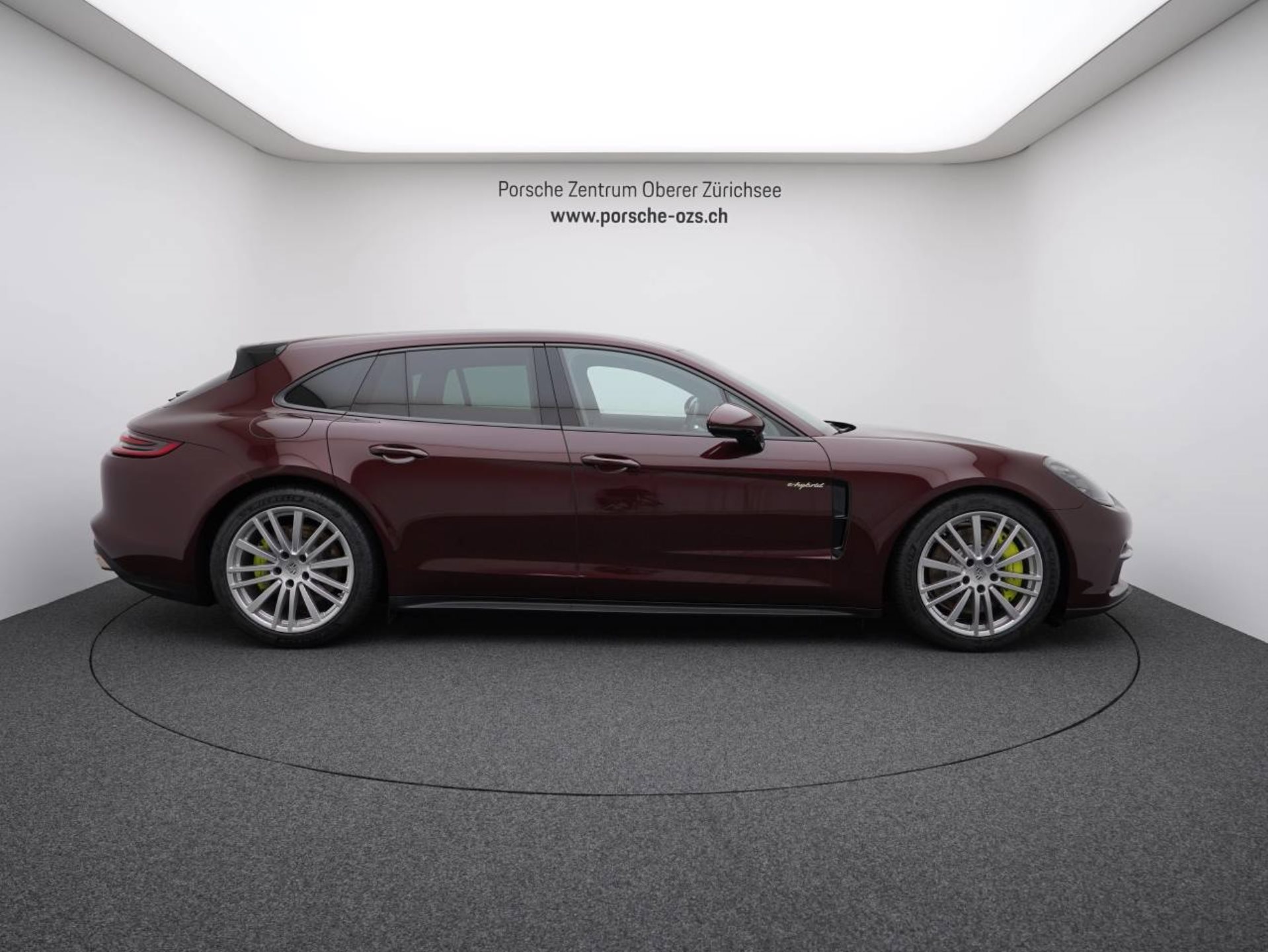 PORSCHE Panamera 4 E-Hybrid Sport Turismo-image-7