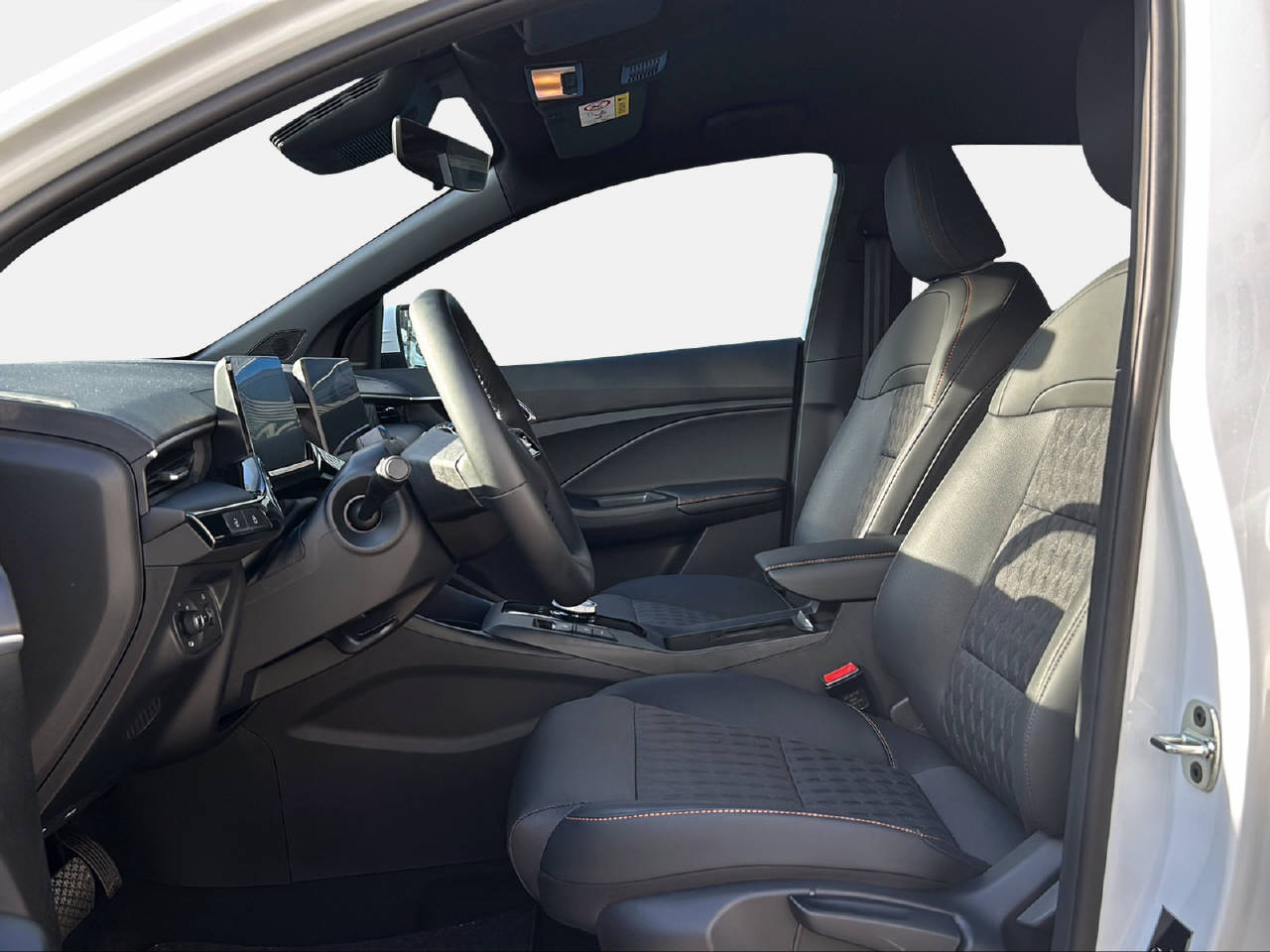 MG 3 1.5 Hybrid Luxury-image-12