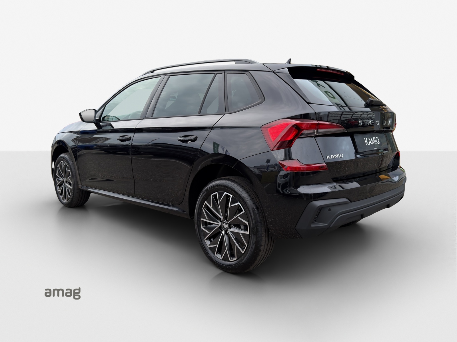 SKODA Kamiq 1.5 TSI Dynamic DSG-showroom-element-2