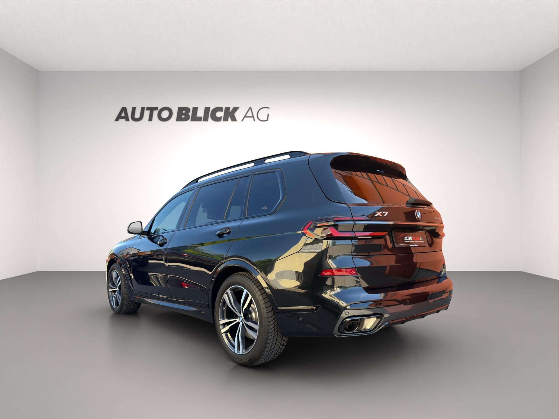 BMW X7 xDrive 48V 40d M Sport Pro Steptronic-image-6